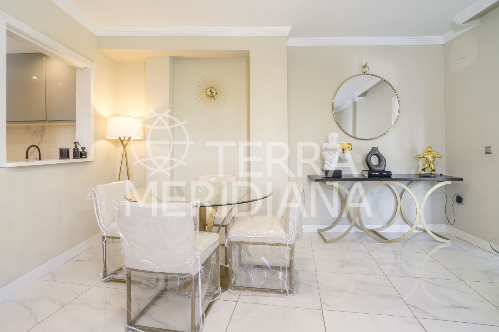 Ground Floor Apartment in Nueva Andalucia, Marbella