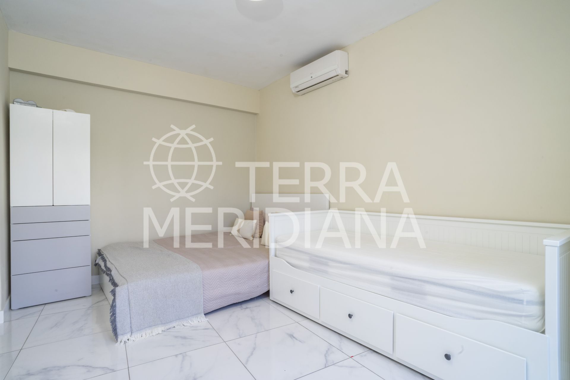 Ground Floor Apartment in Nueva Andalucia, Marbella