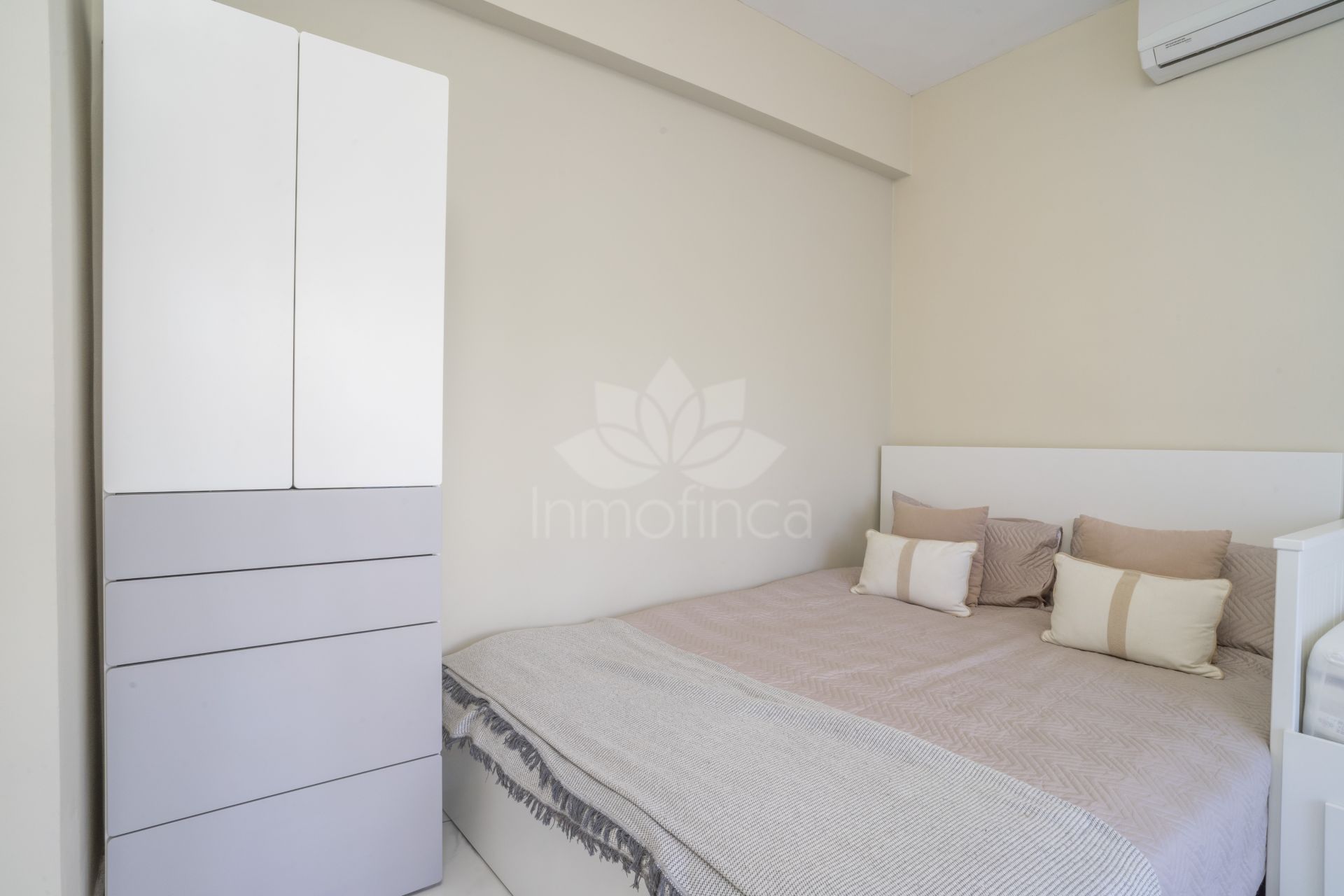 Apartamento Planta Baja en Nueva Andalucia, Marbella