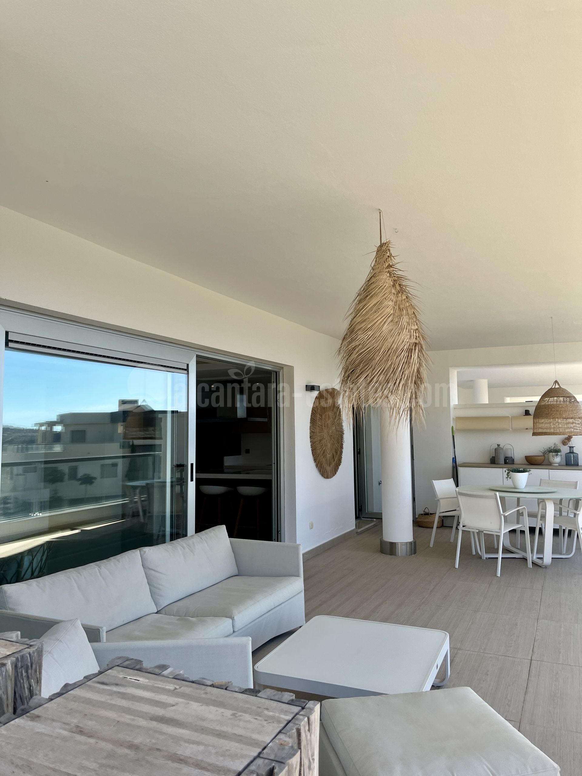 Apartamento Planta Baja en Los Arqueros, Benahavis