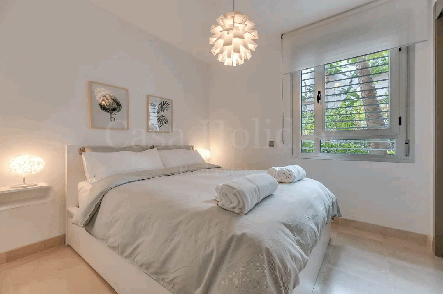 Apartamento Planta Baja en Los Arqueros, Benahavis