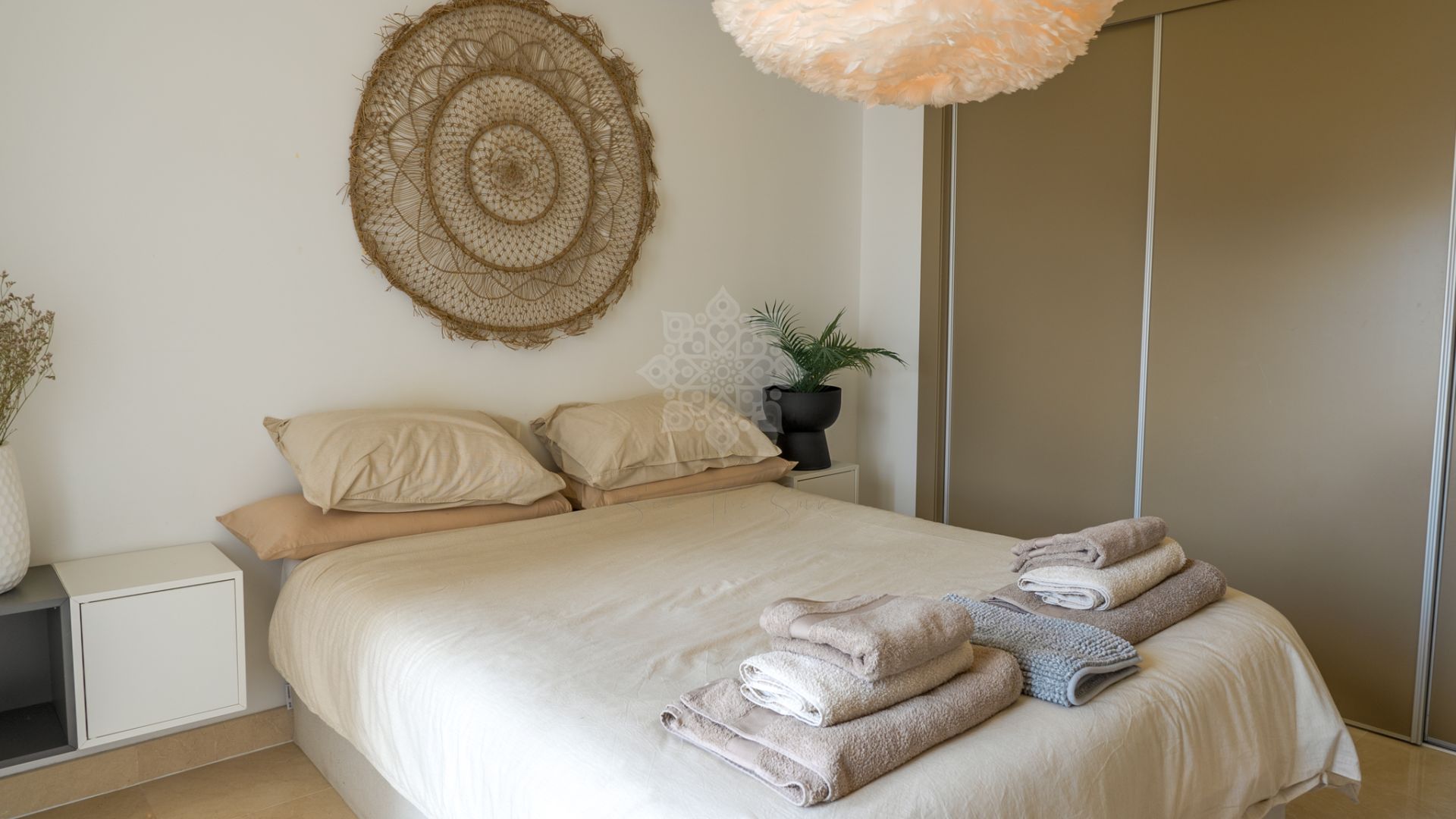 Ground Floor Apartment in Los Arqueros, Benahavis