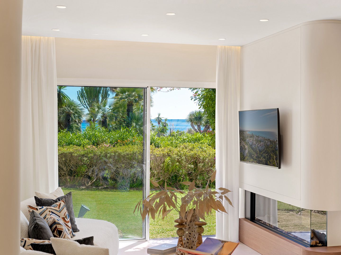 Ground Floor Apartment in Costalita, Estepona