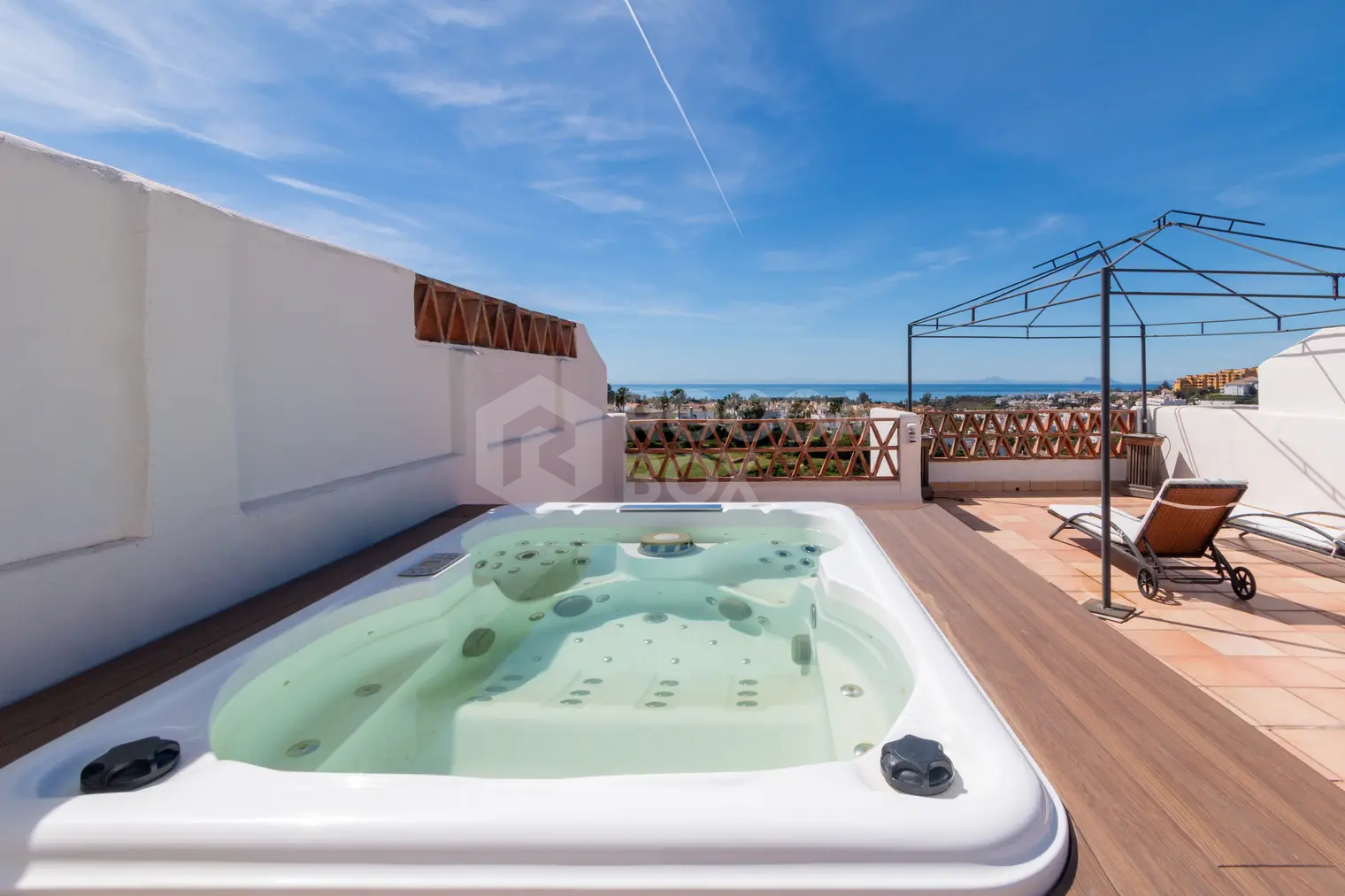 Luxury Sea-View Townhouse for Sale or Rent in Estepona | Sunset Resina Golf, Costa del Sol