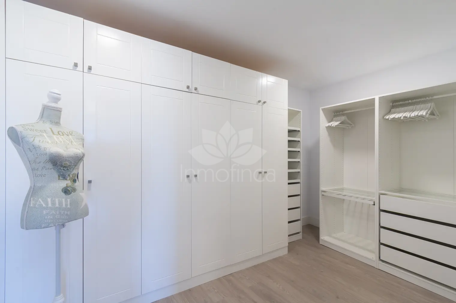 Town House in Selwo, Estepona