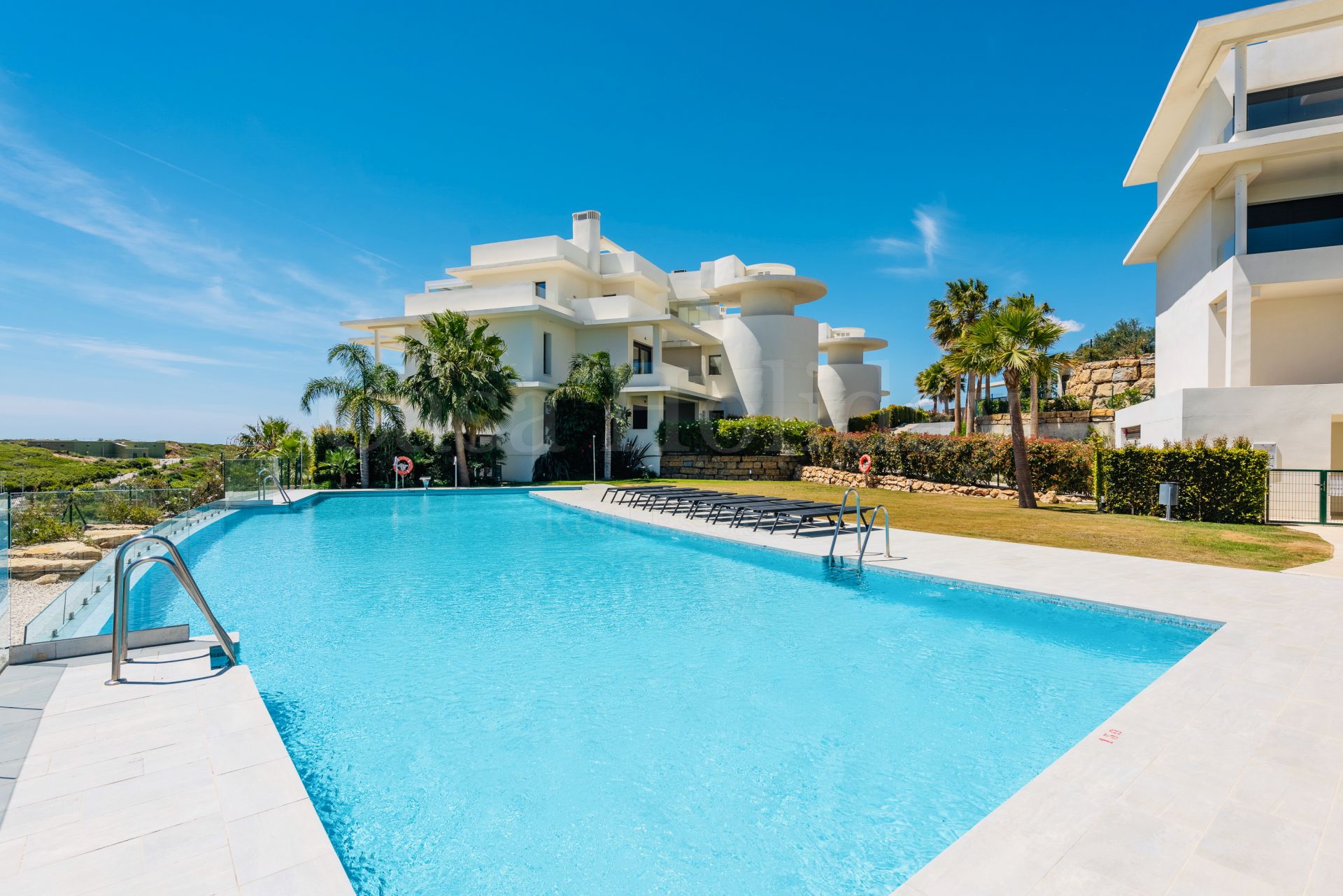 Apartamento en Finca Cortesin, Casares