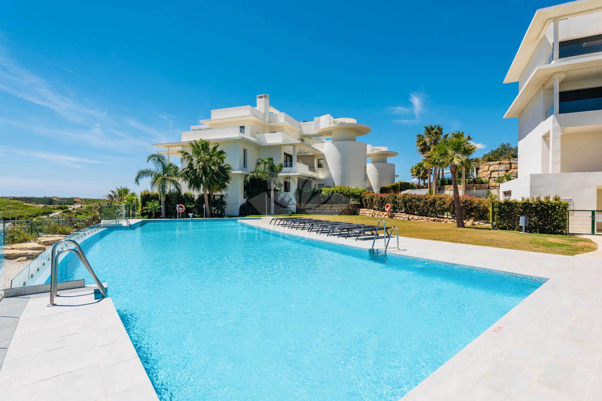 Apartment in Finca Cortesin, Casares