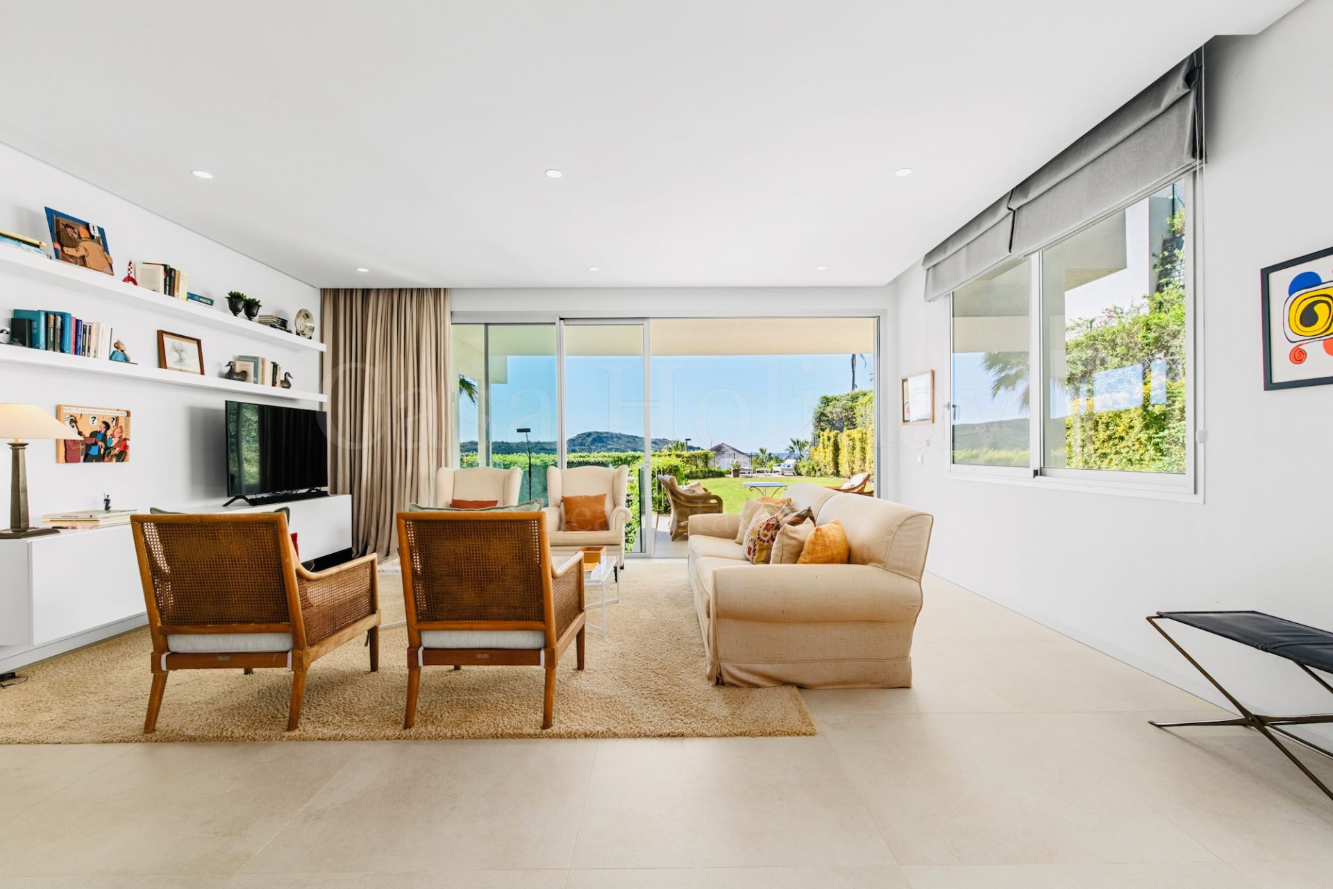 Duplex Planta Baja en Marbella Club Hills, Benahavis