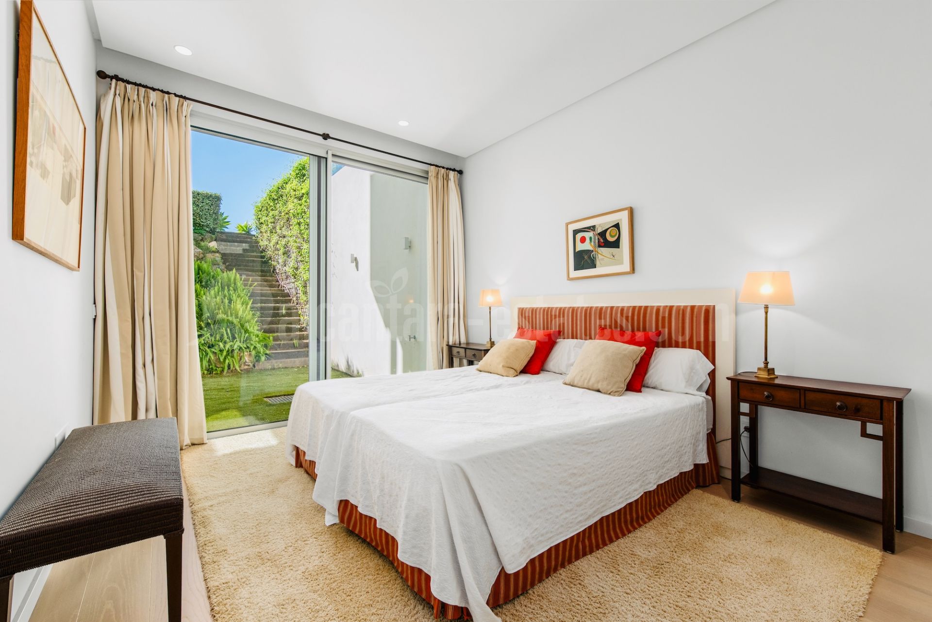 Ground Floor Duplex in Marbella Club Hills, Benahavis