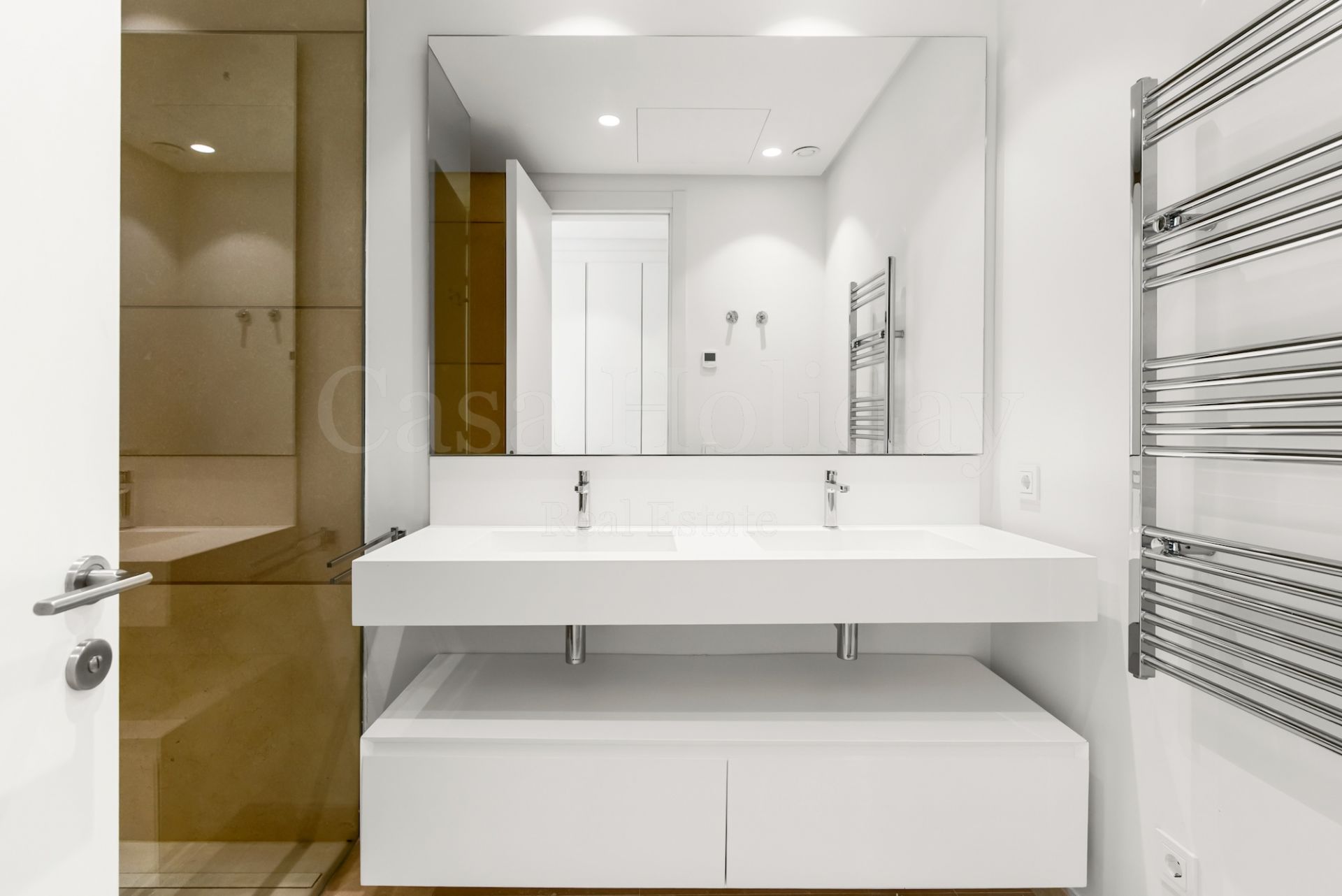 Duplex Planta Baja en Marbella Club Hills, Benahavis