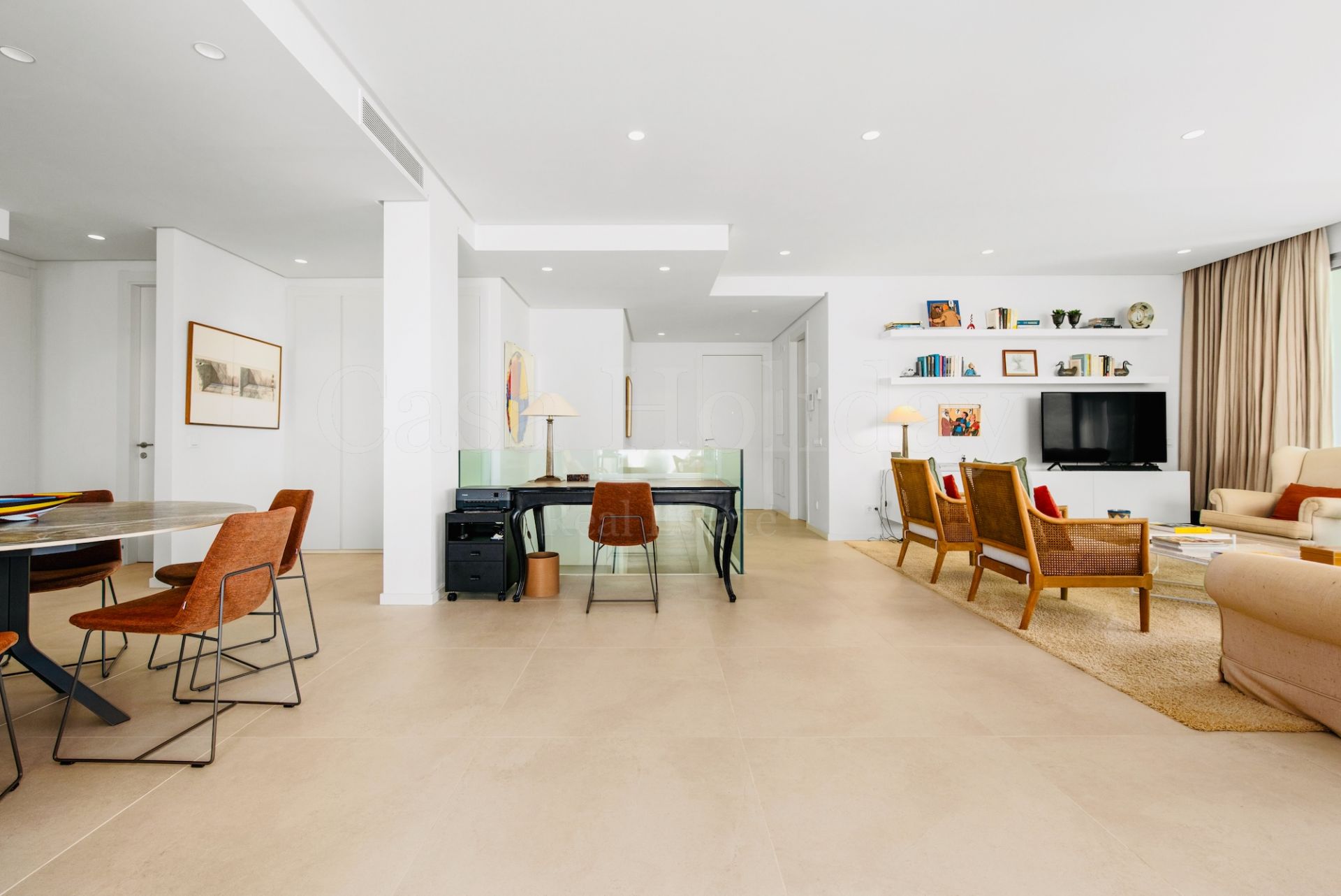 Duplex Planta Baja en Marbella Club Hills, Benahavis