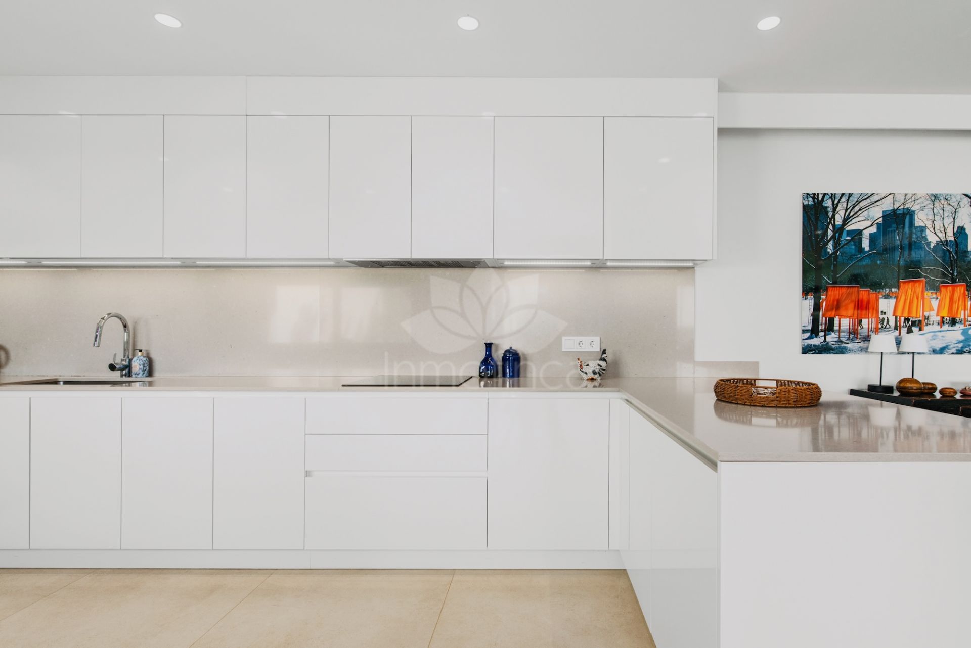 Duplex Planta Baja en Marbella Club Hills, Benahavis