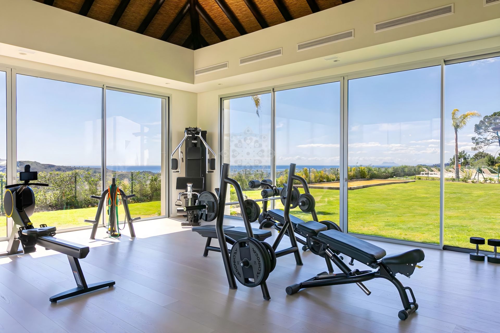 Ground Floor Duplex in Marbella Club Hills, Benahavis