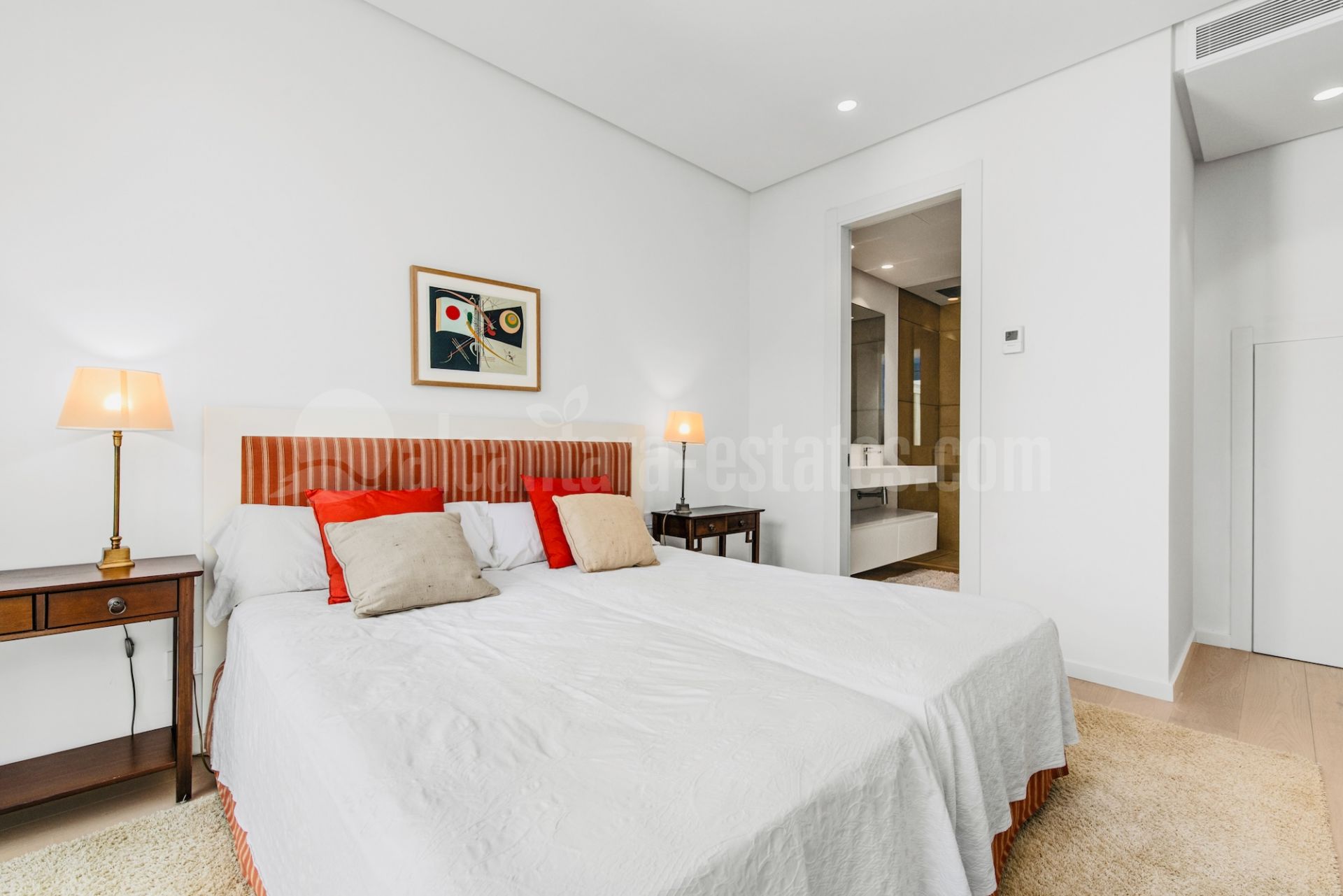 Ground Floor Duplex in Marbella Club Hills, Benahavis