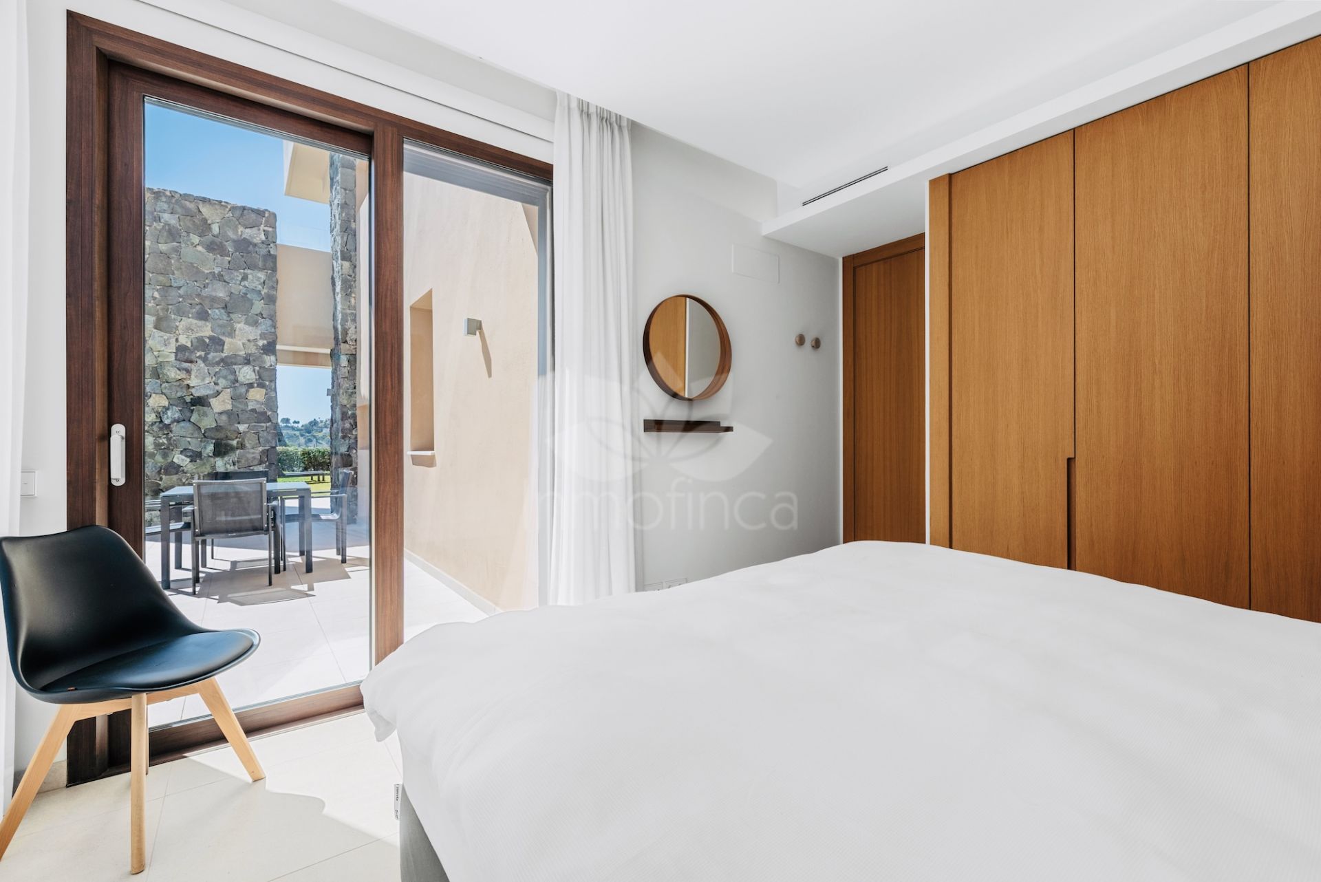 Ground Floor Apartment in Real de La Quinta, Benahavis