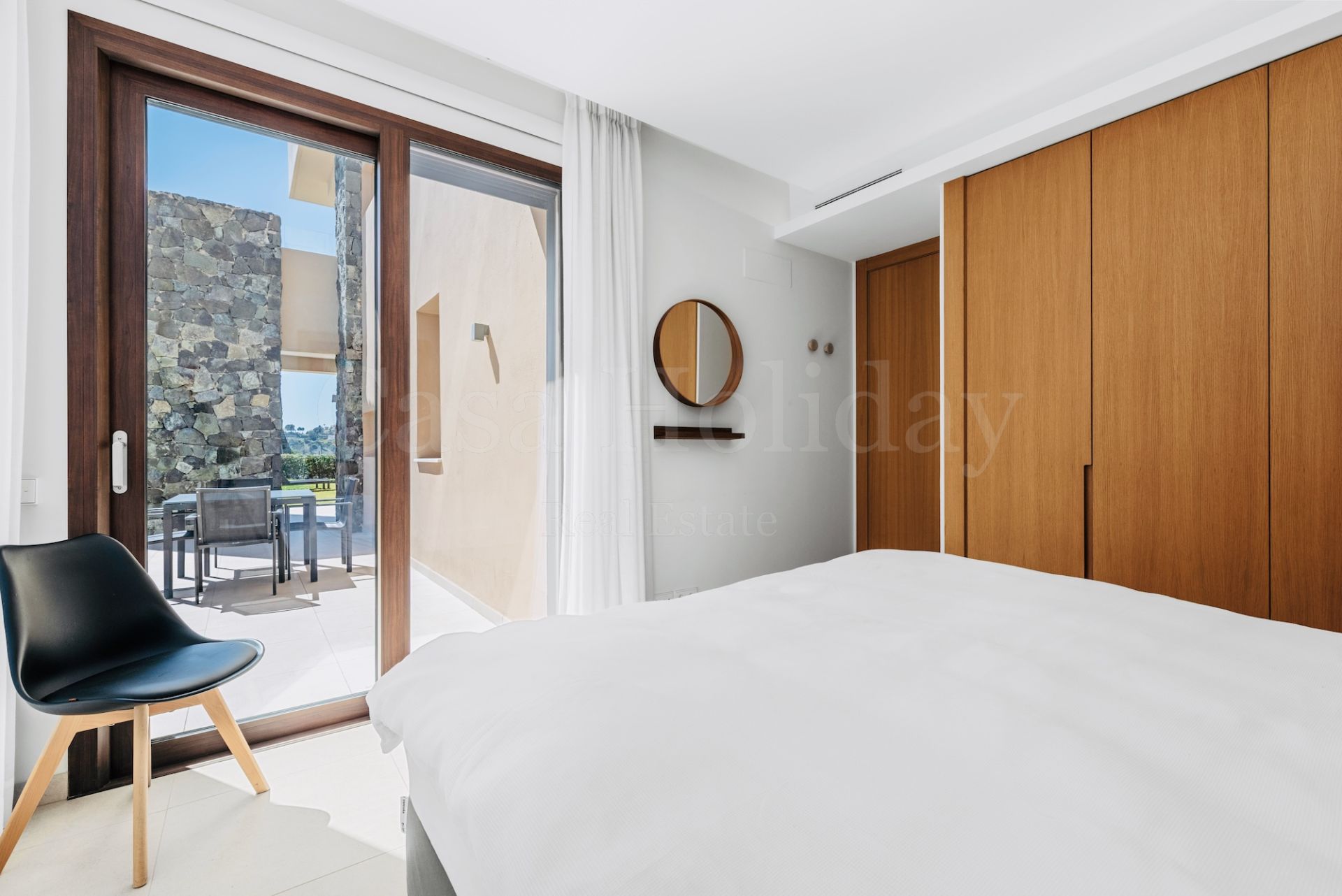 Ground Floor Apartment in Real de La Quinta, Benahavis