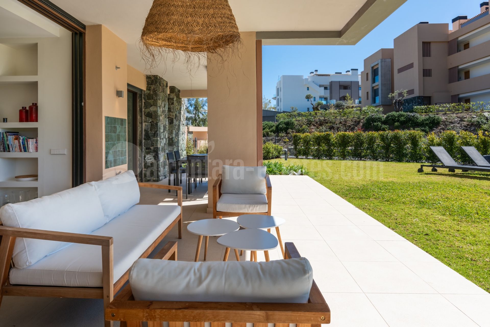 Ground Floor Apartment in Real de La Quinta, Benahavis