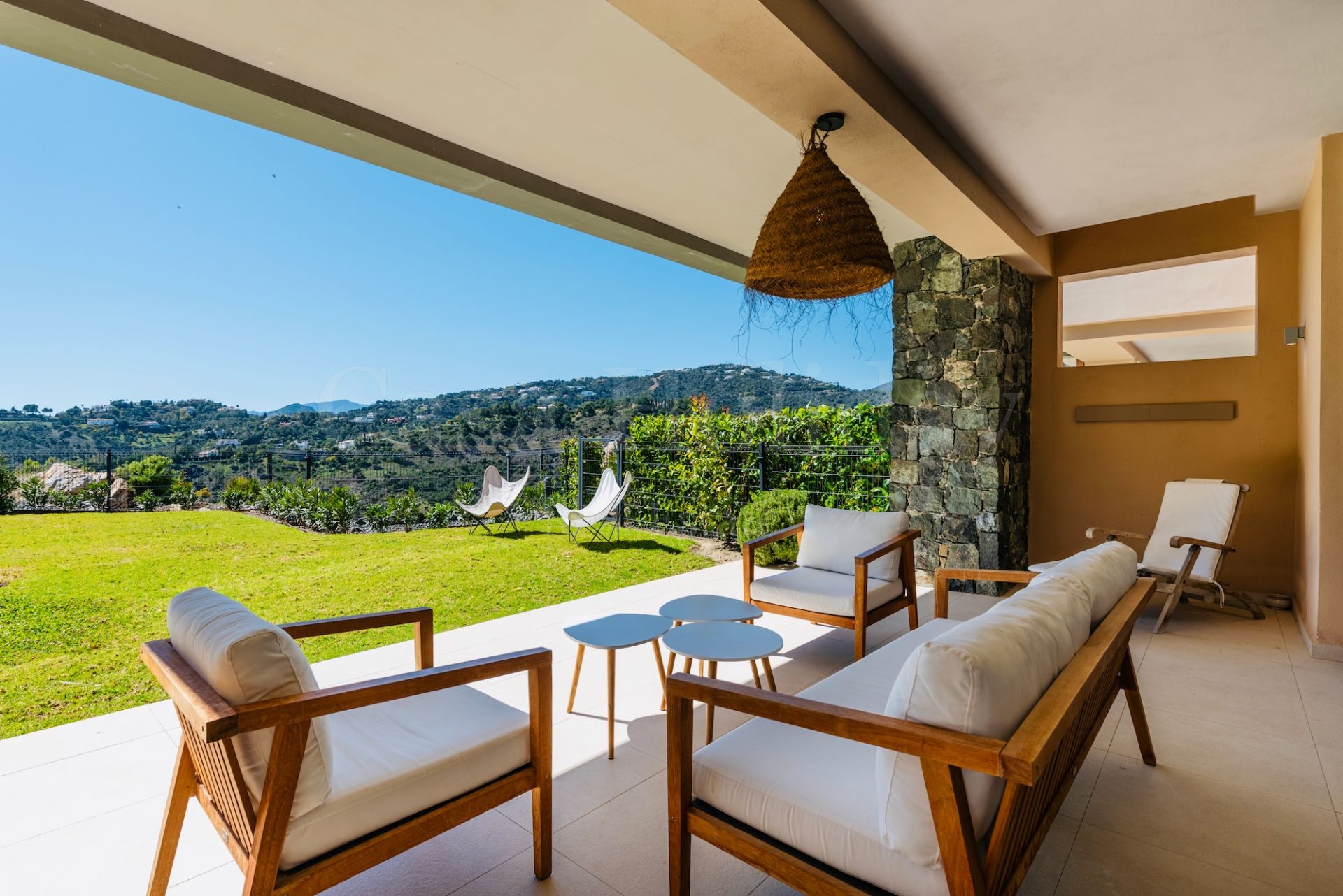 Ground Floor Apartment in Real de La Quinta, Benahavis