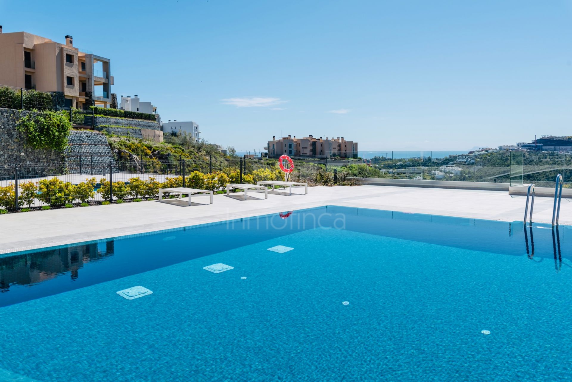 Ground Floor Apartment in Real de La Quinta, Benahavis