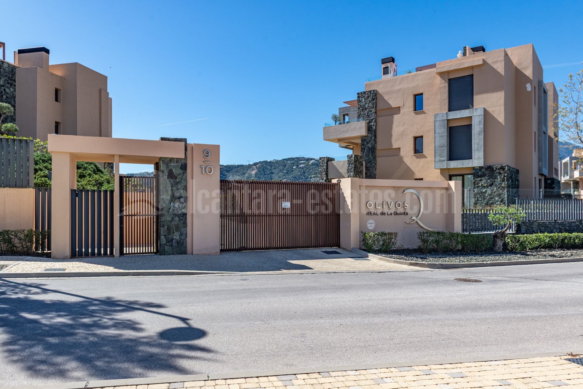 Ground Floor Apartment in Real de La Quinta, Benahavis