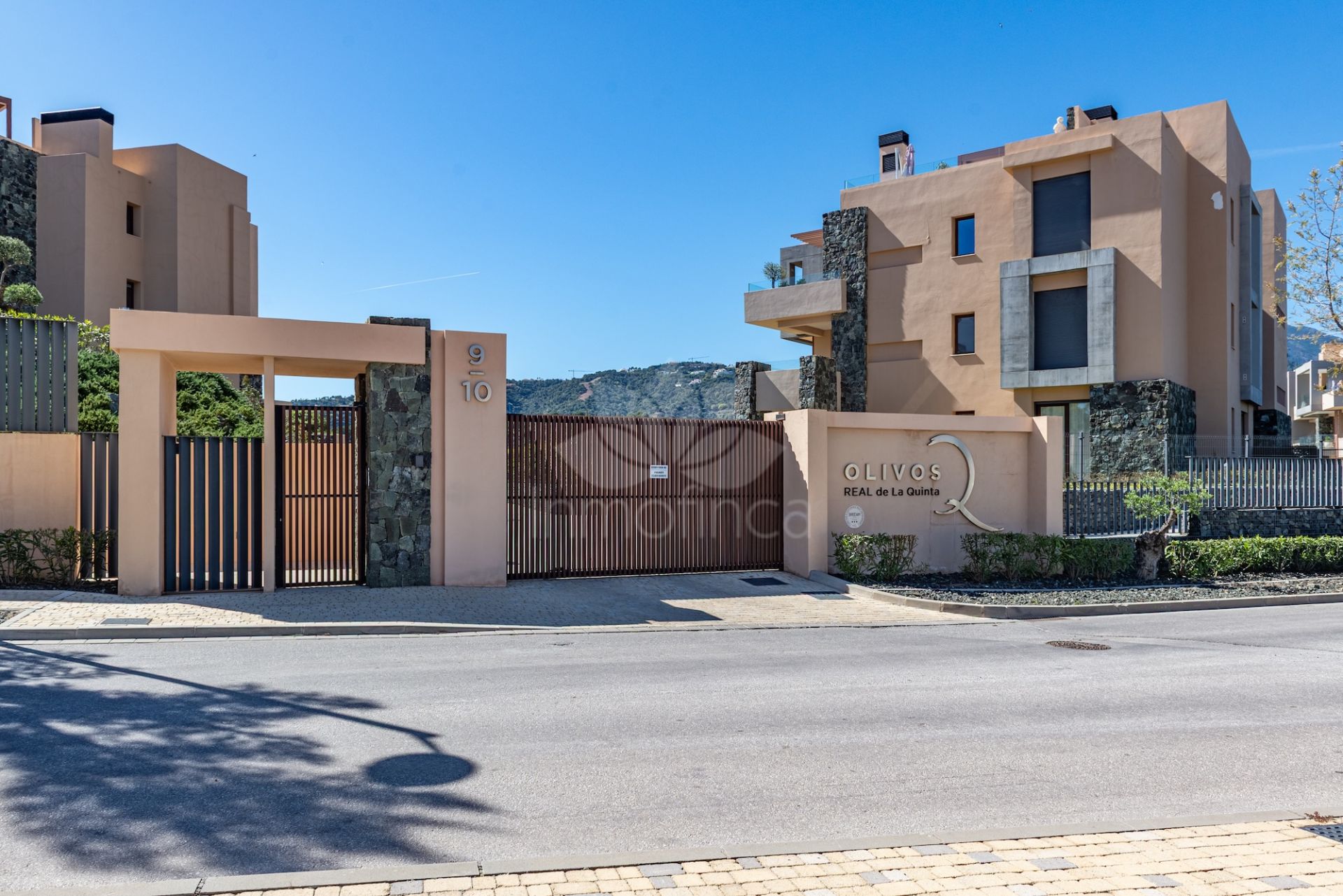 Ground Floor Apartment in Real de La Quinta, Benahavis