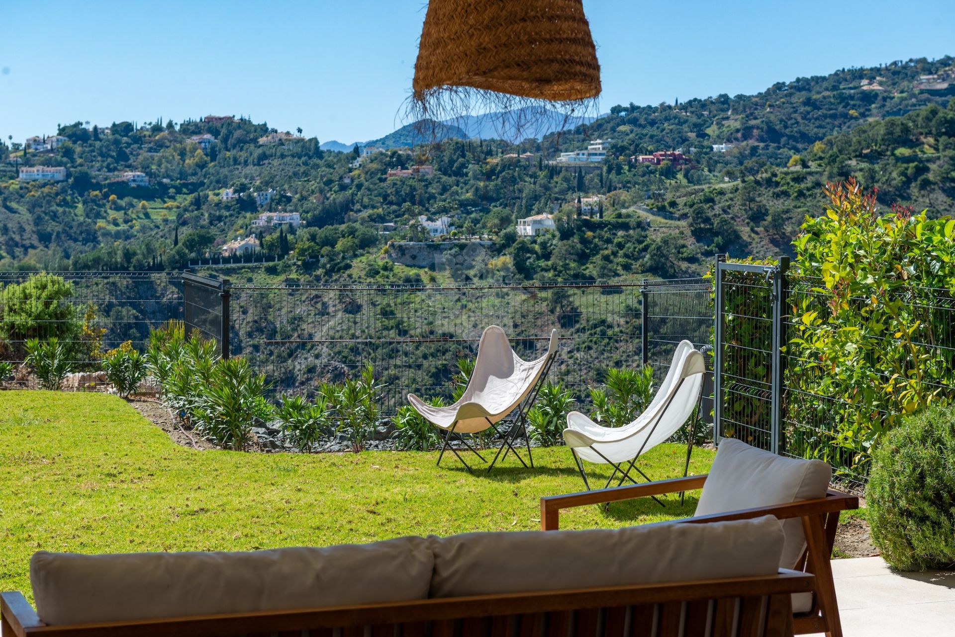 Apartament na parterze w Real de La Quinta, Benahavis