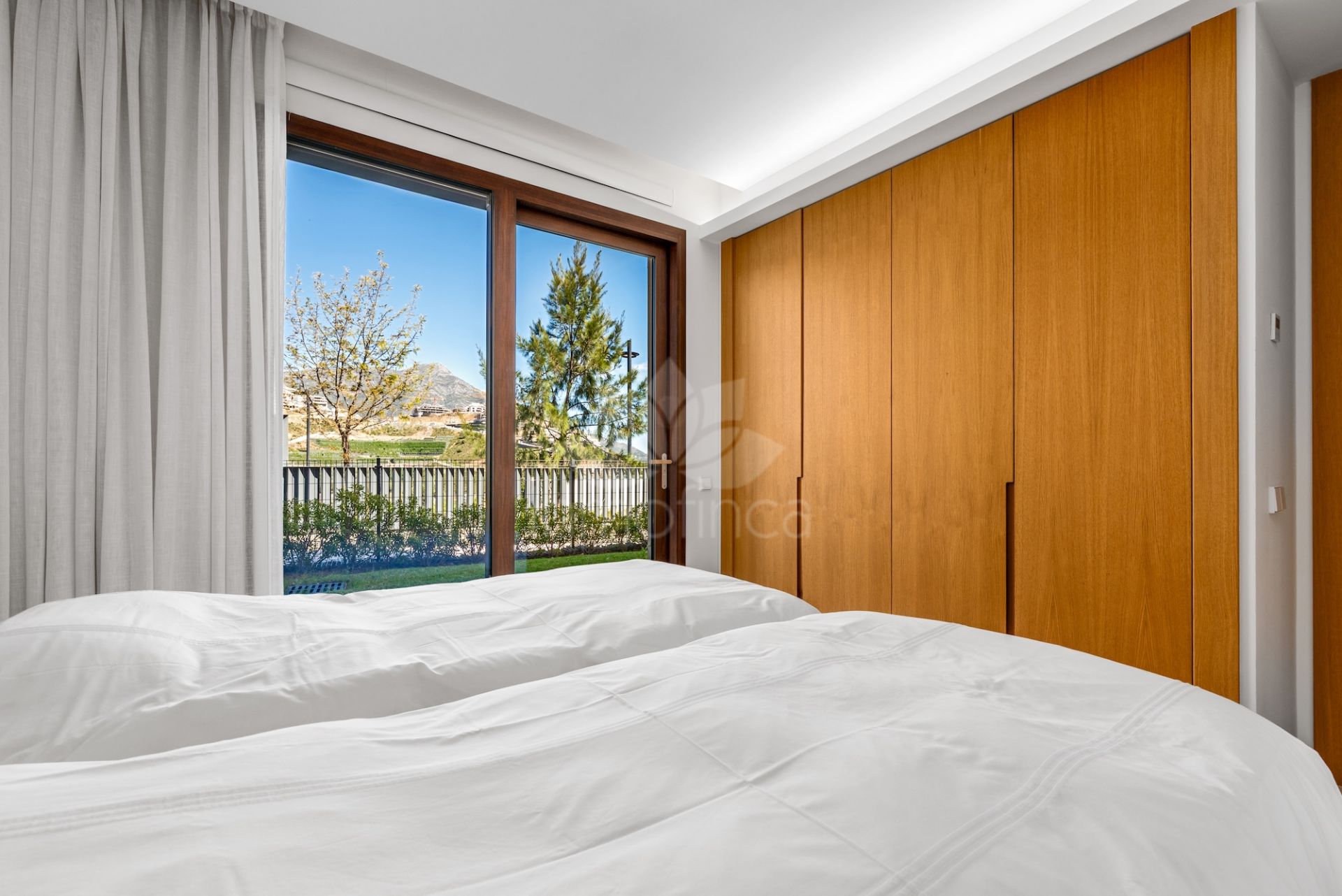 Ground Floor Apartment in Real de La Quinta, Benahavis