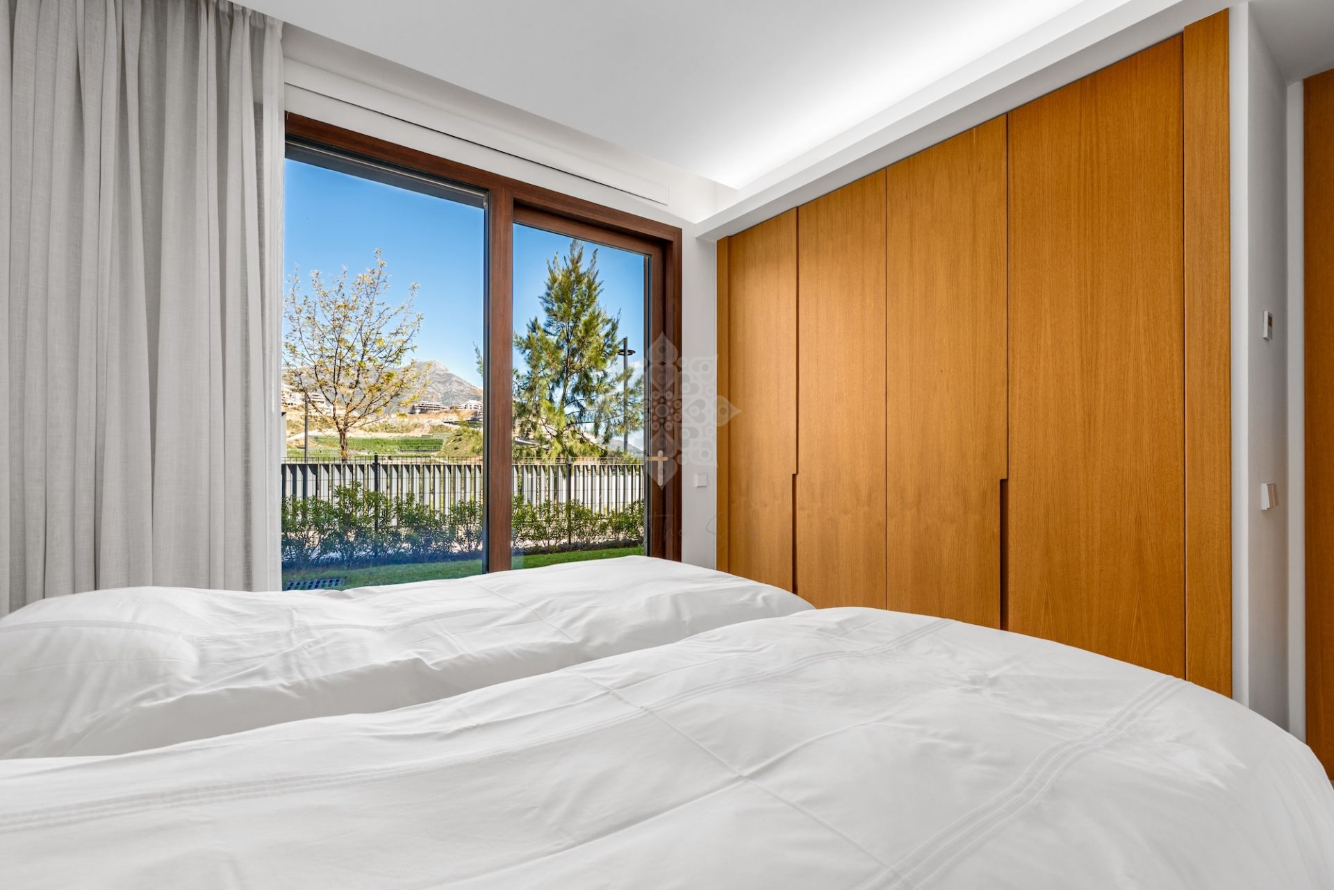 Apartament na parterze w Real de La Quinta, Benahavis