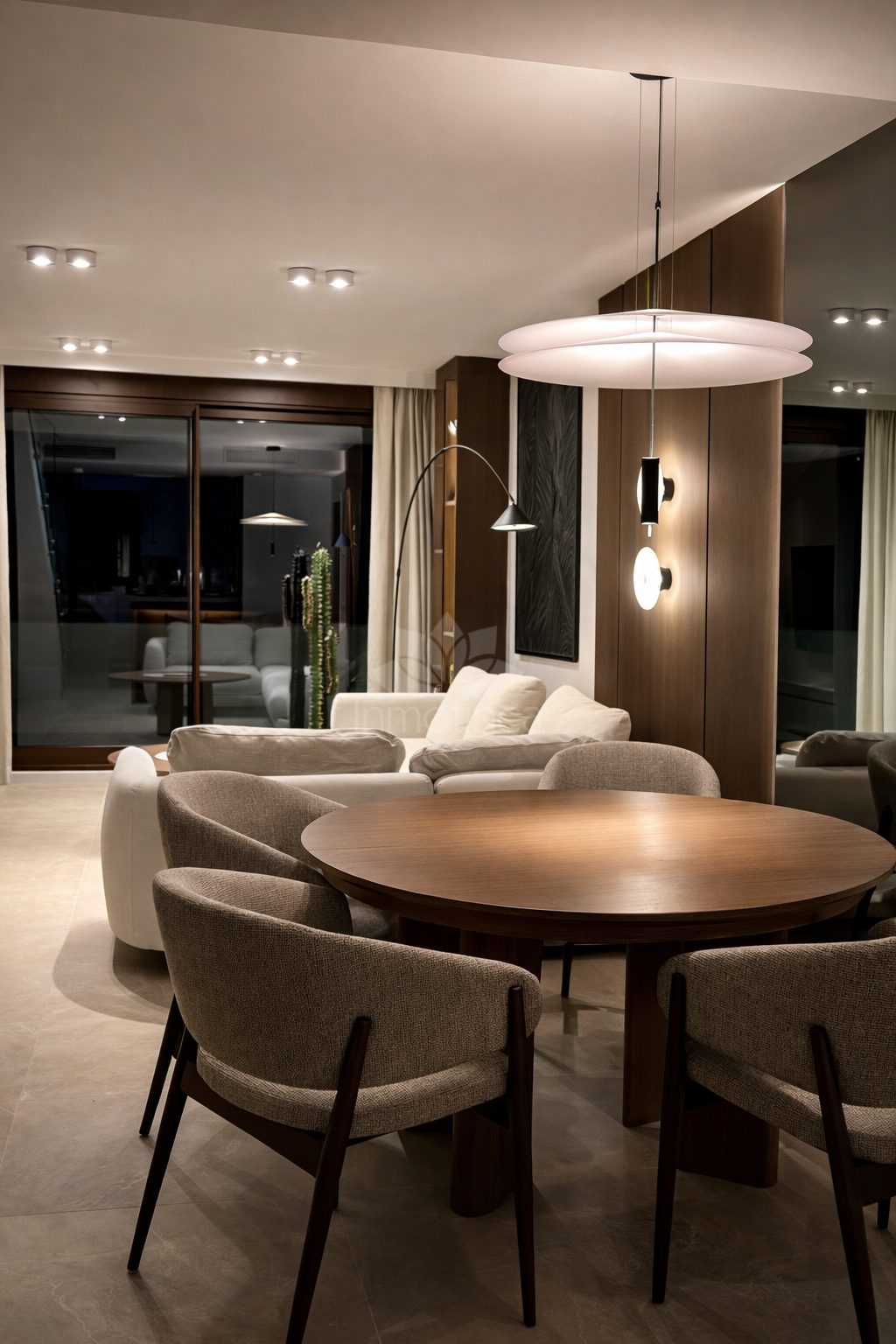 Duplex Penthouse in Las Mesas, Estepona