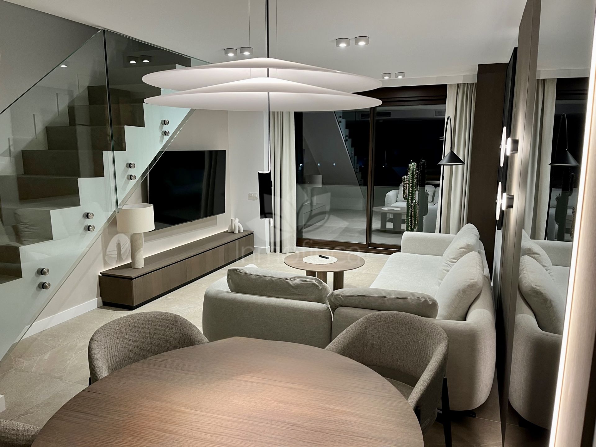 Atico Duplex en Las Mesas, Estepona