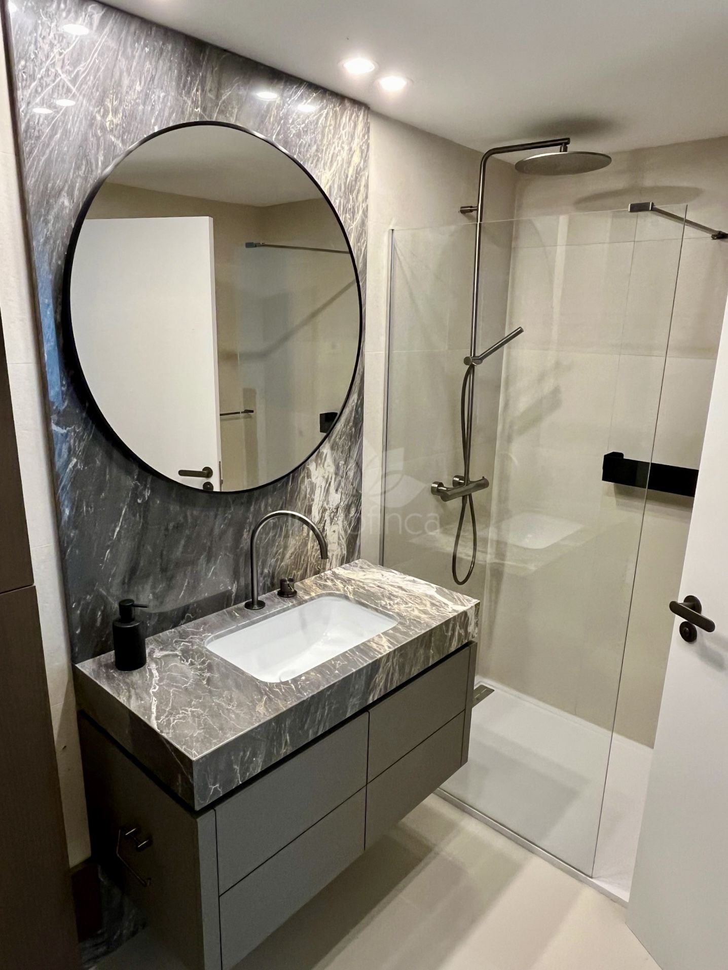 Atico Duplex en Las Mesas, Estepona