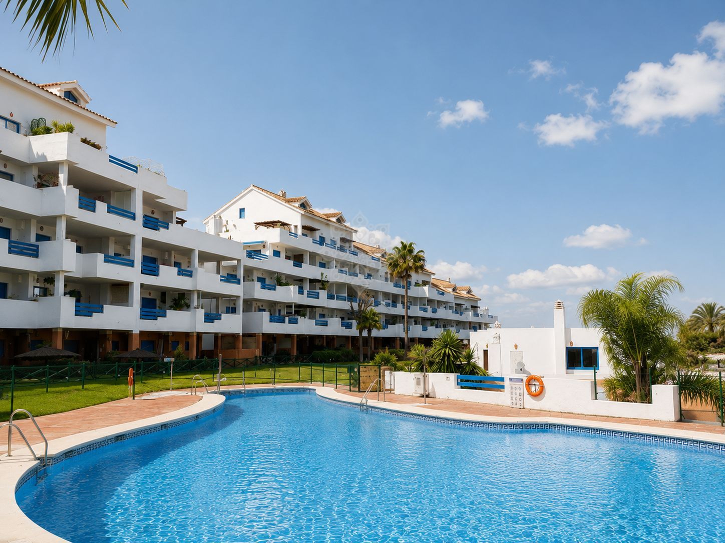 Apartment in Duquesa Suites, Manilva