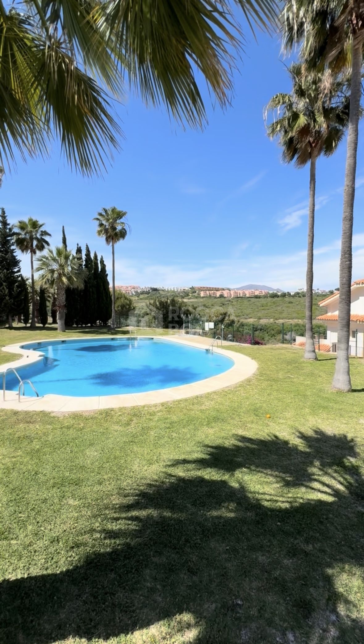 Apartment for long term rent in La Duquesa, Manilva