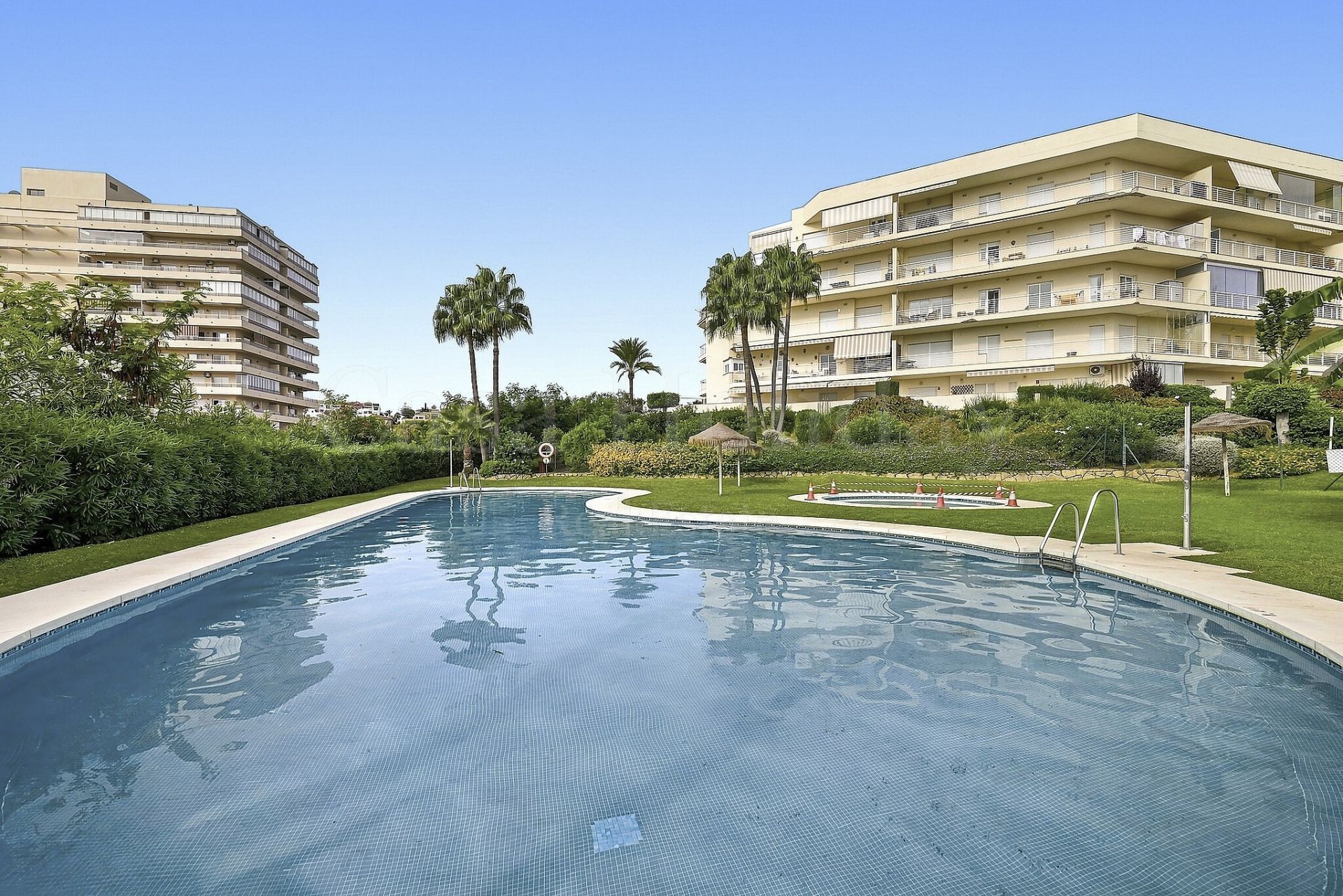 Apartamento en Benalmadena Costa, Benalmadena