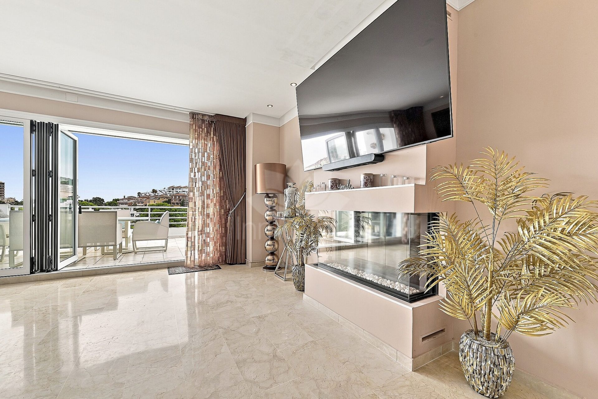 Apartamento en Benalmadena Costa, Benalmadena