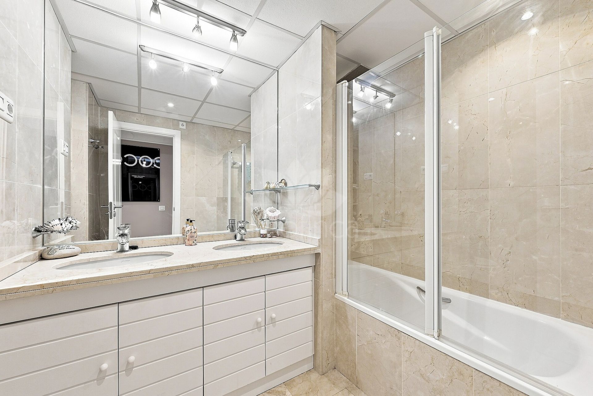 Apartamento en Benalmadena Costa, Benalmadena