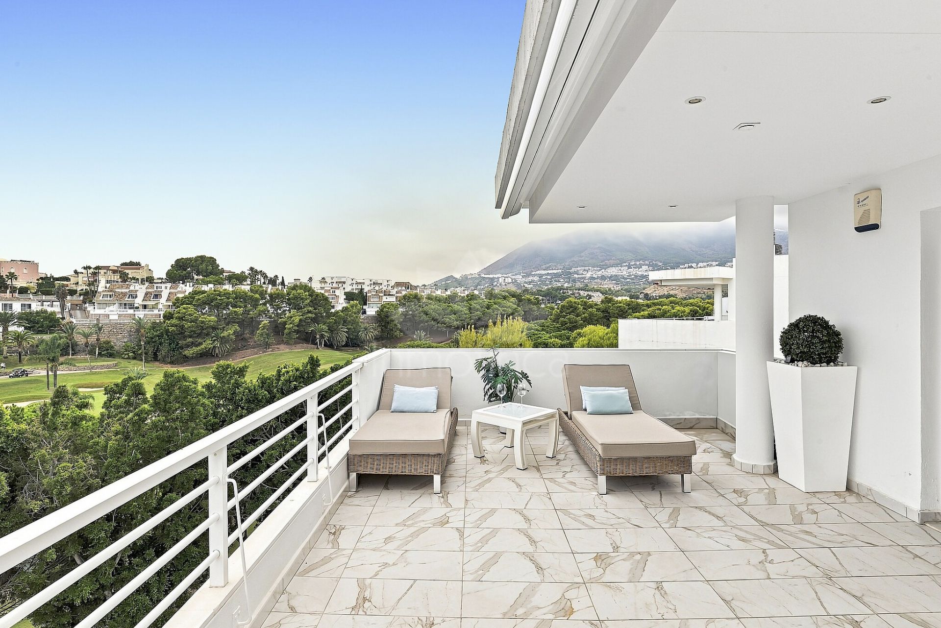 Apartamento en Benalmadena Costa, Benalmadena