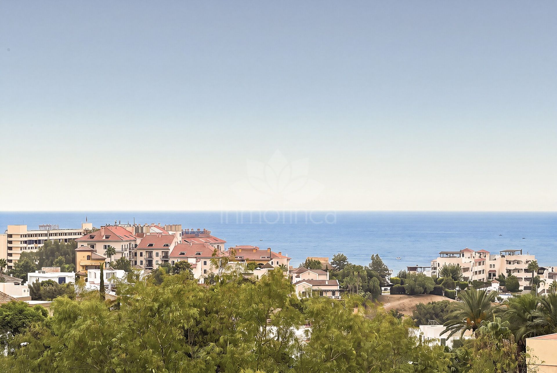 Apartamento en Benalmadena Costa, Benalmadena