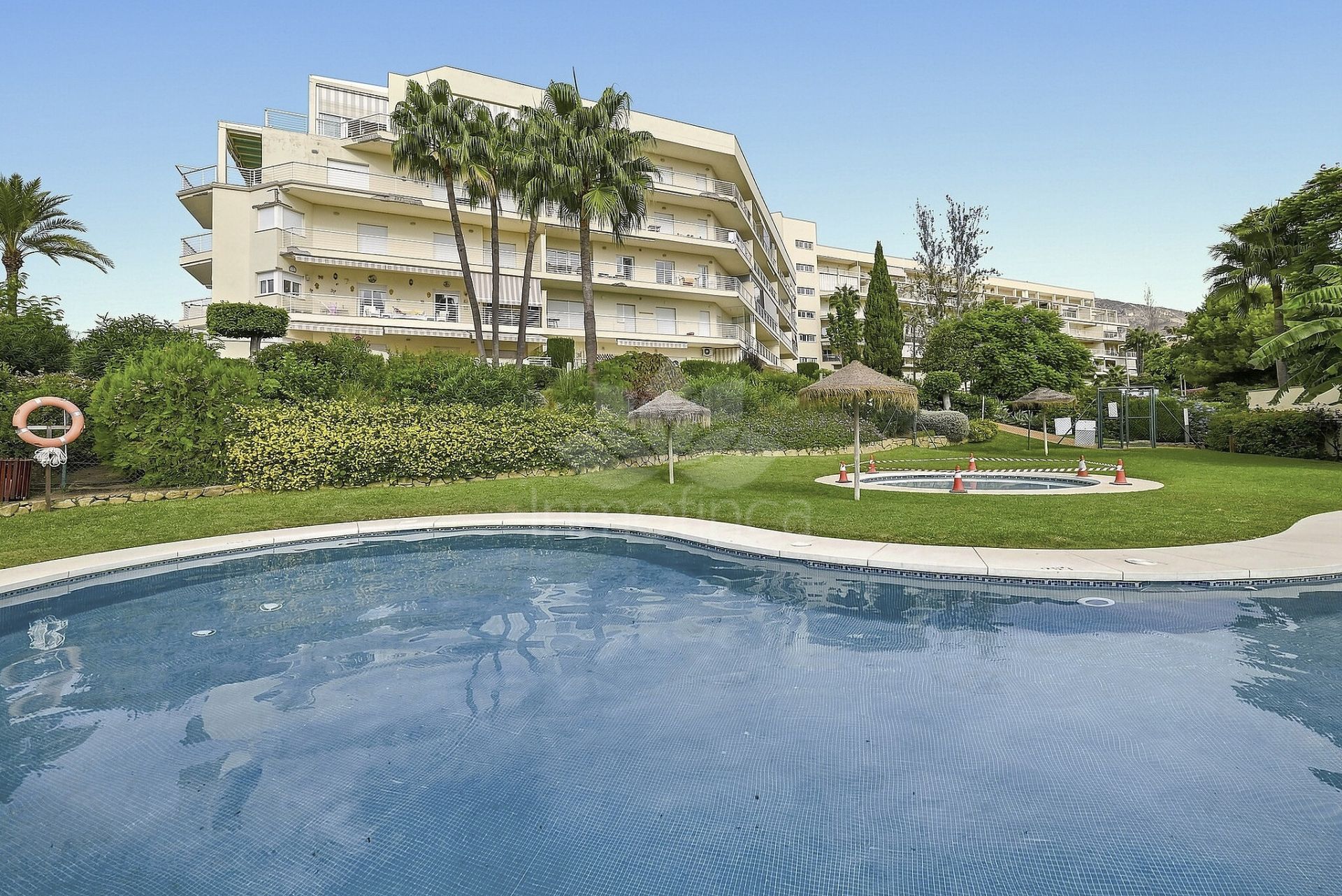 Apartamento en Benalmadena Costa, Benalmadena