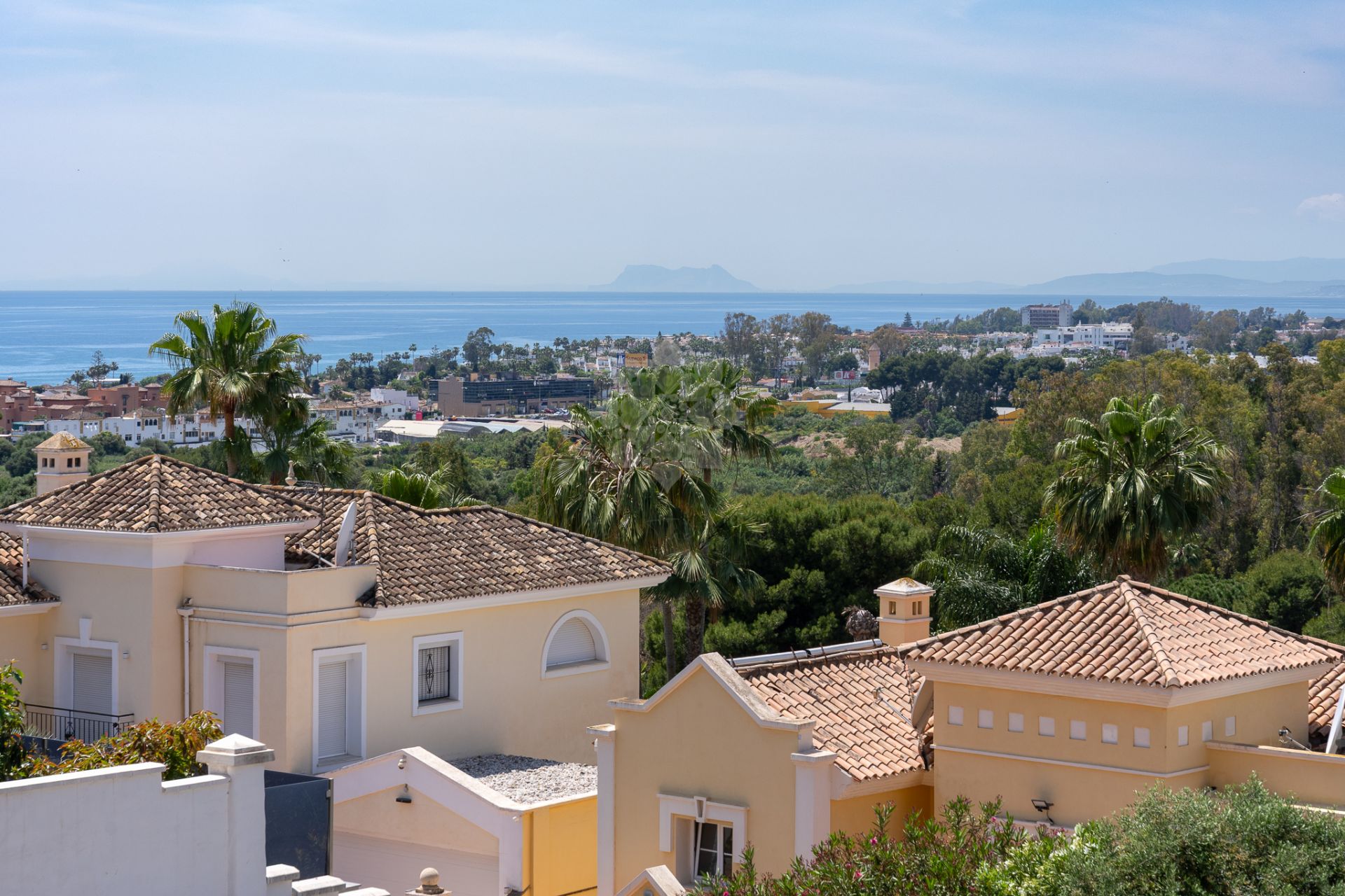 Villa en El Paraiso, Estepona