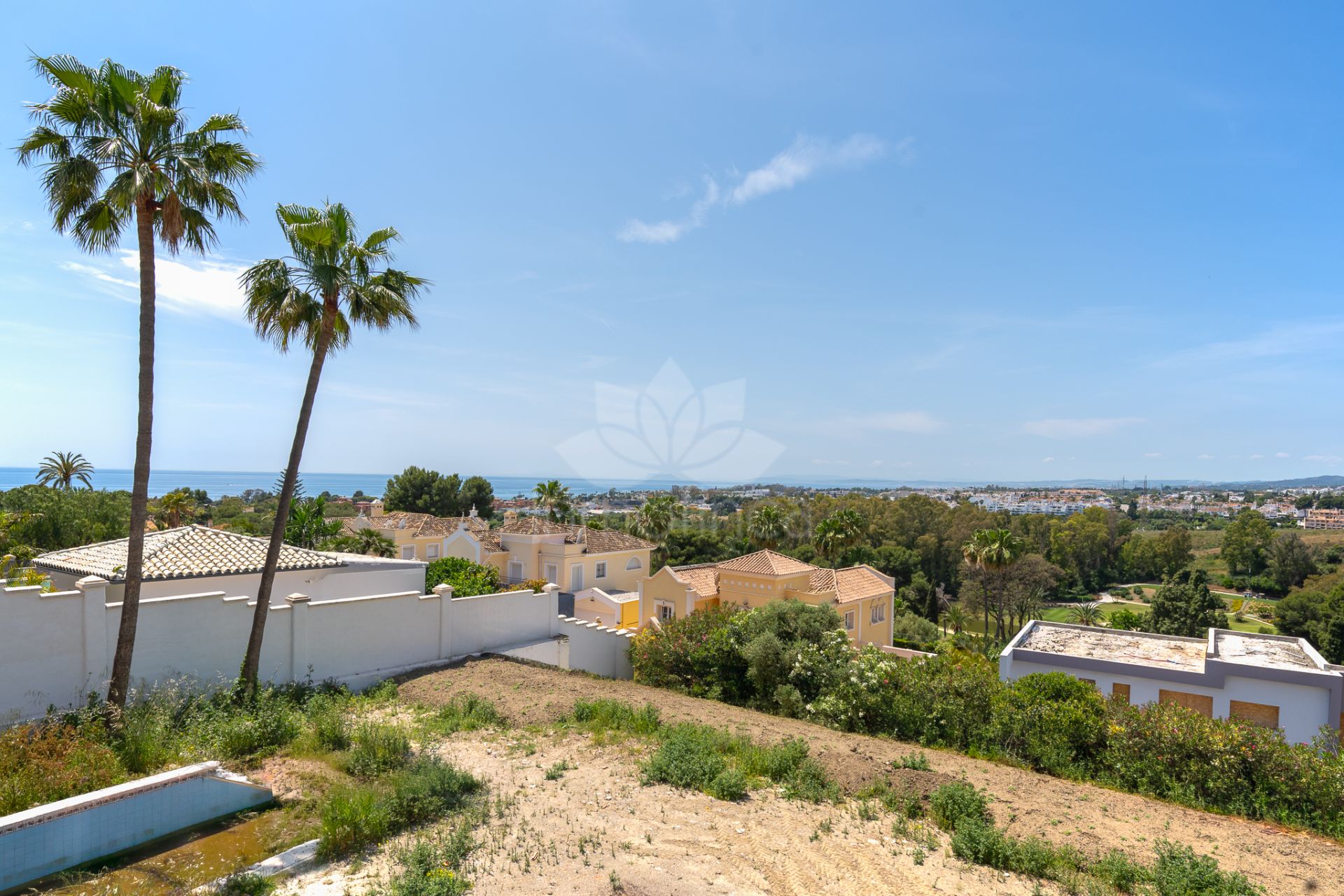 Villa in El Paraiso, Estepona