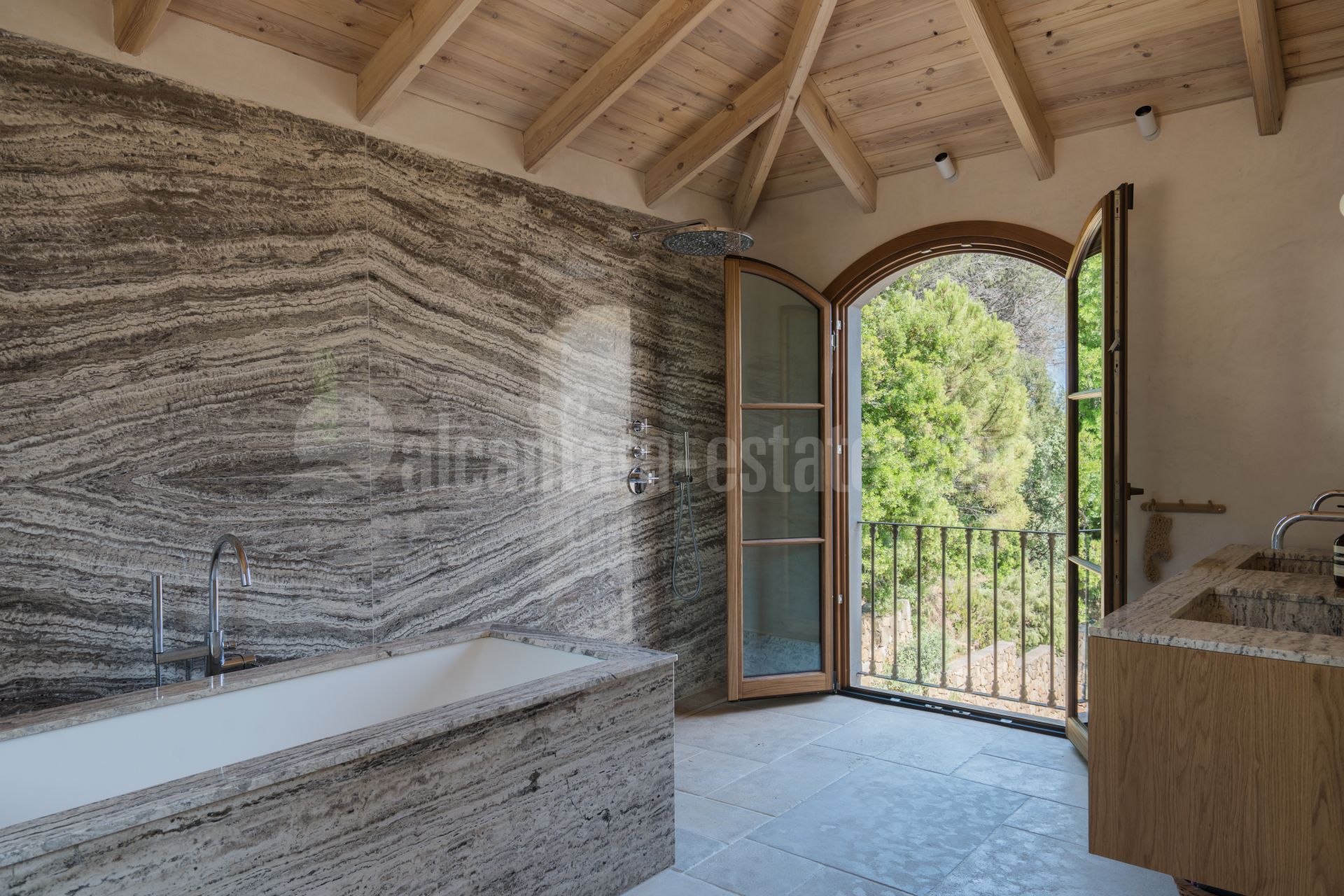 Villa en El Madroñal, Benahavis