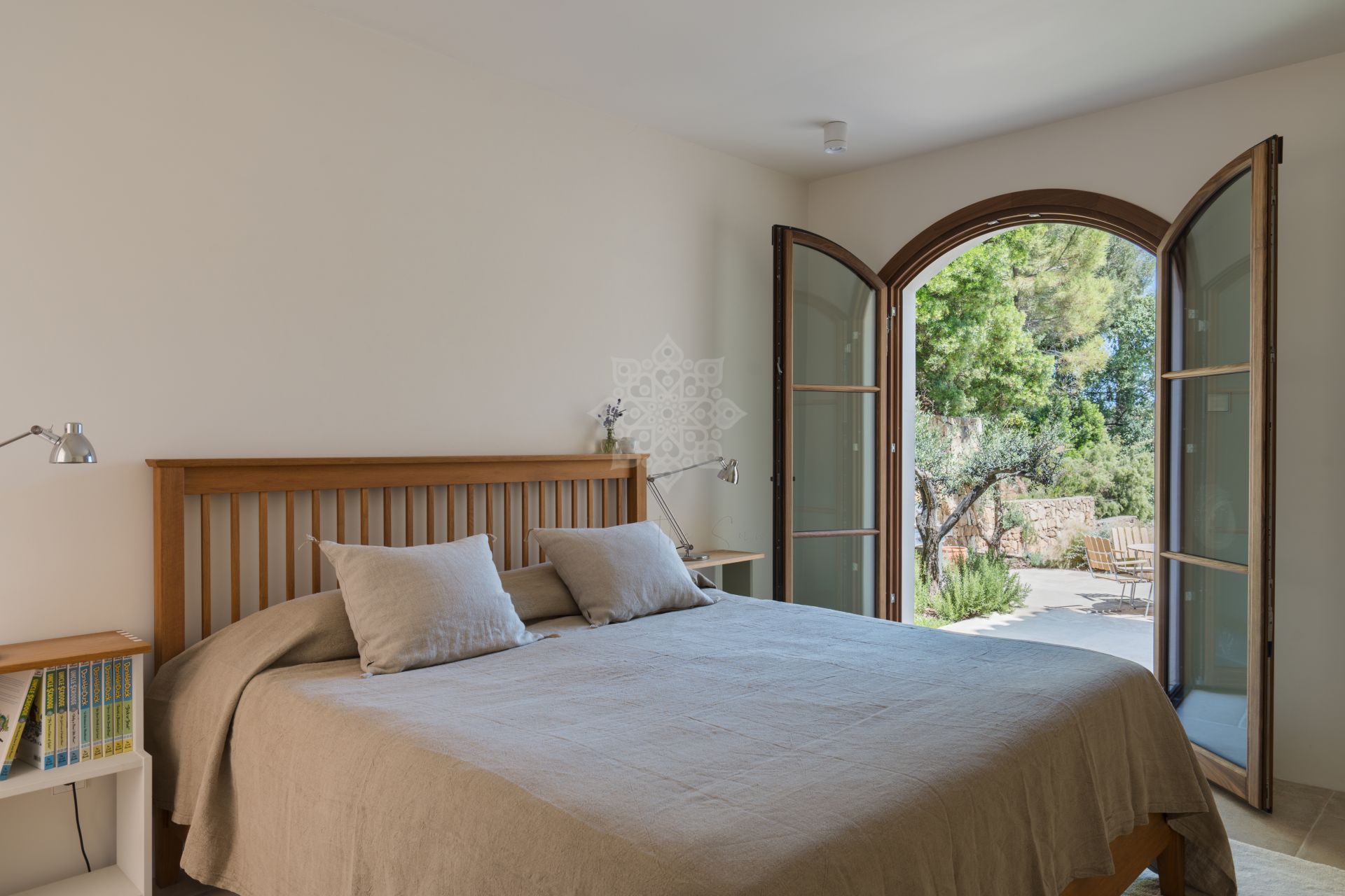 Villa in El Madroñal, Benahavis