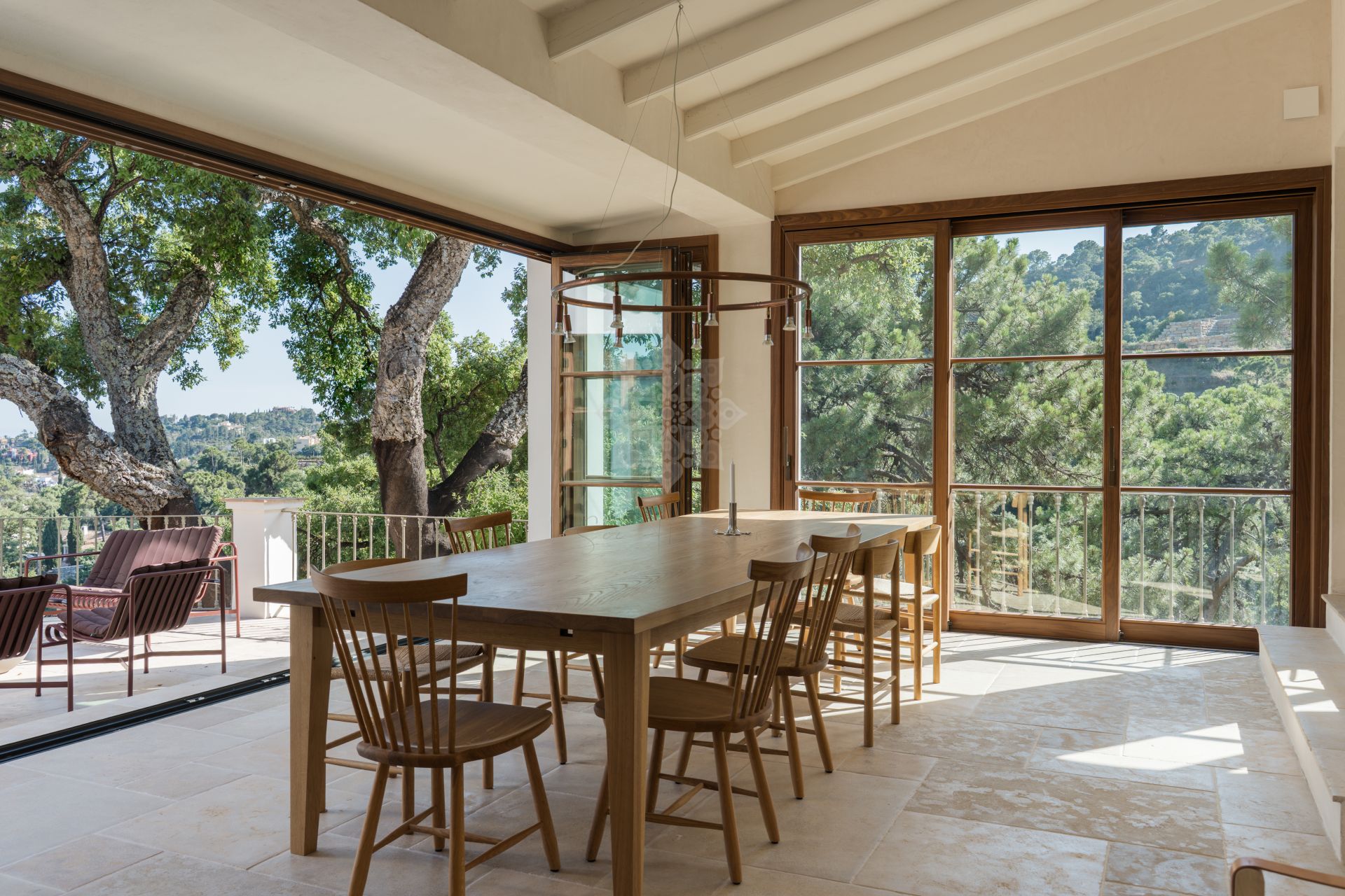 Villa in El Madroñal, Benahavis