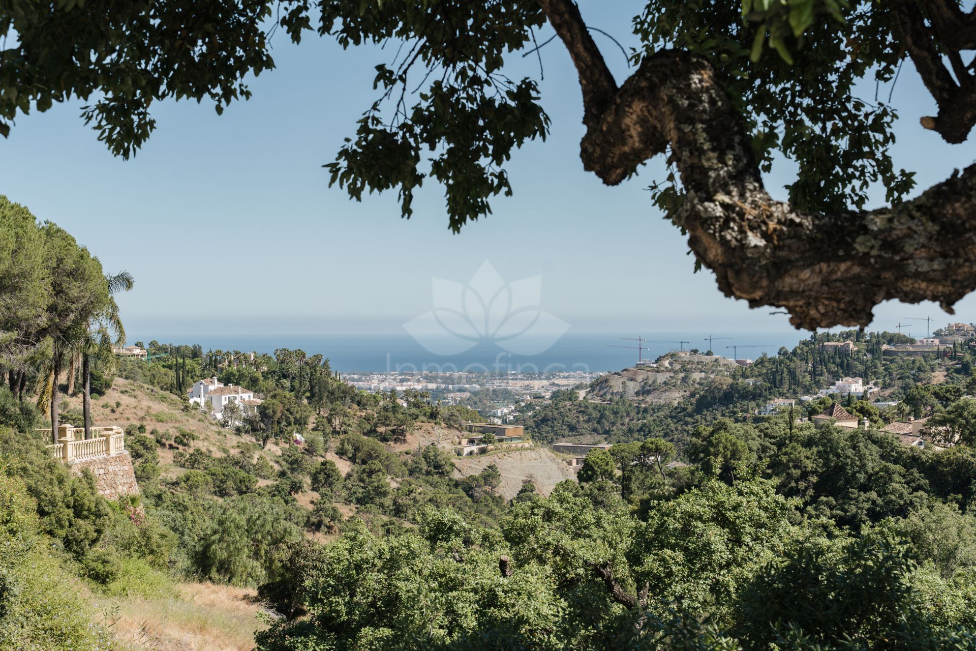 Villa en El Madroñal, Benahavis