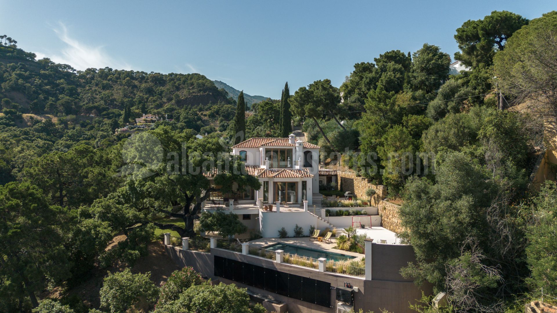 Villa en El Madroñal, Benahavis