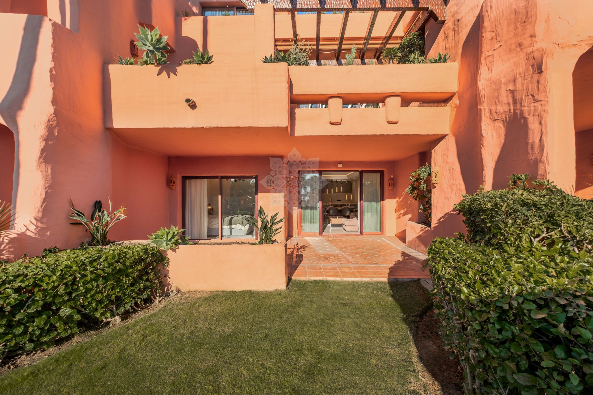 Apartment in Cabo Bermejo, Estepona