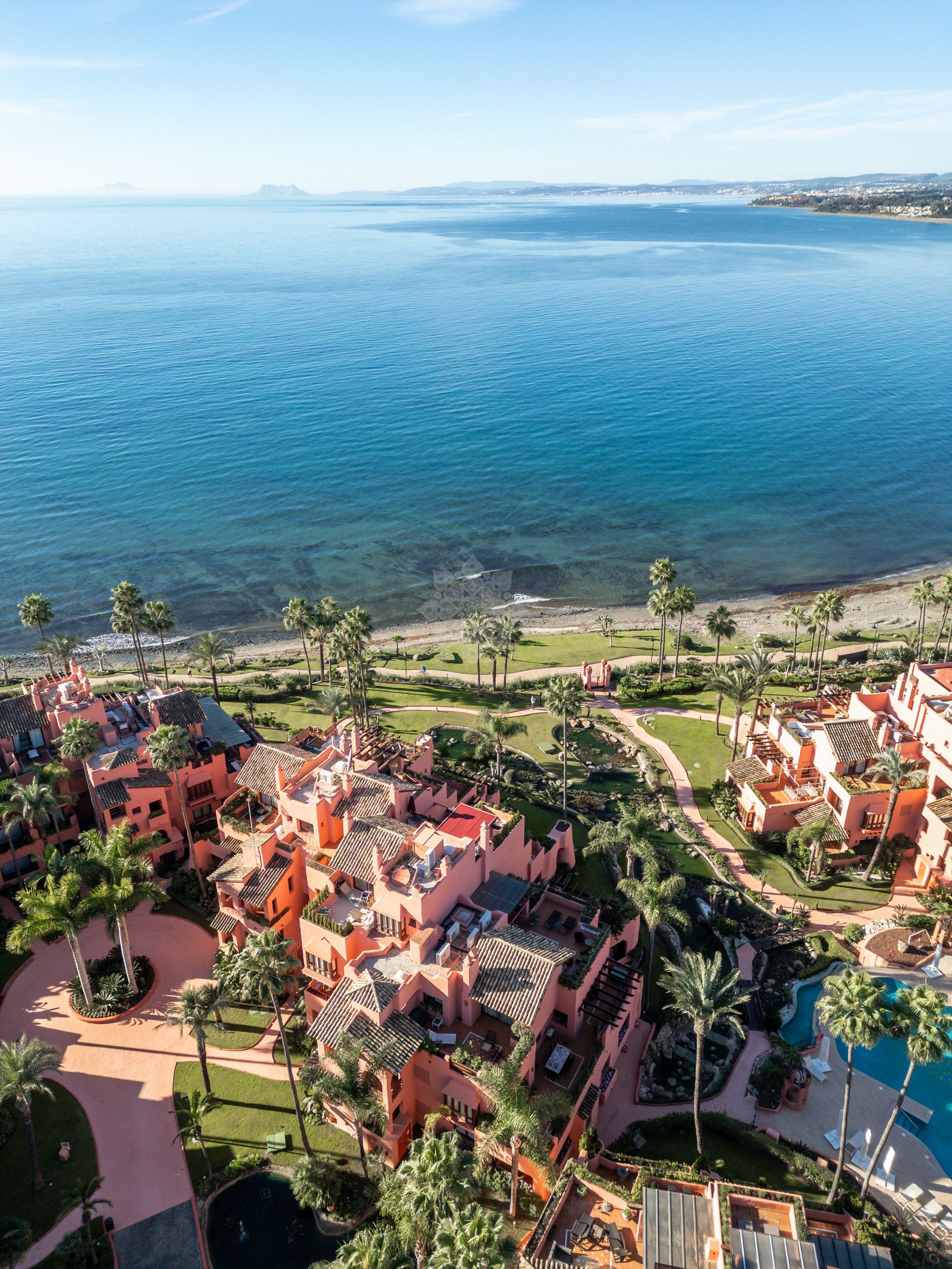 Apartment in Cabo Bermejo, Estepona