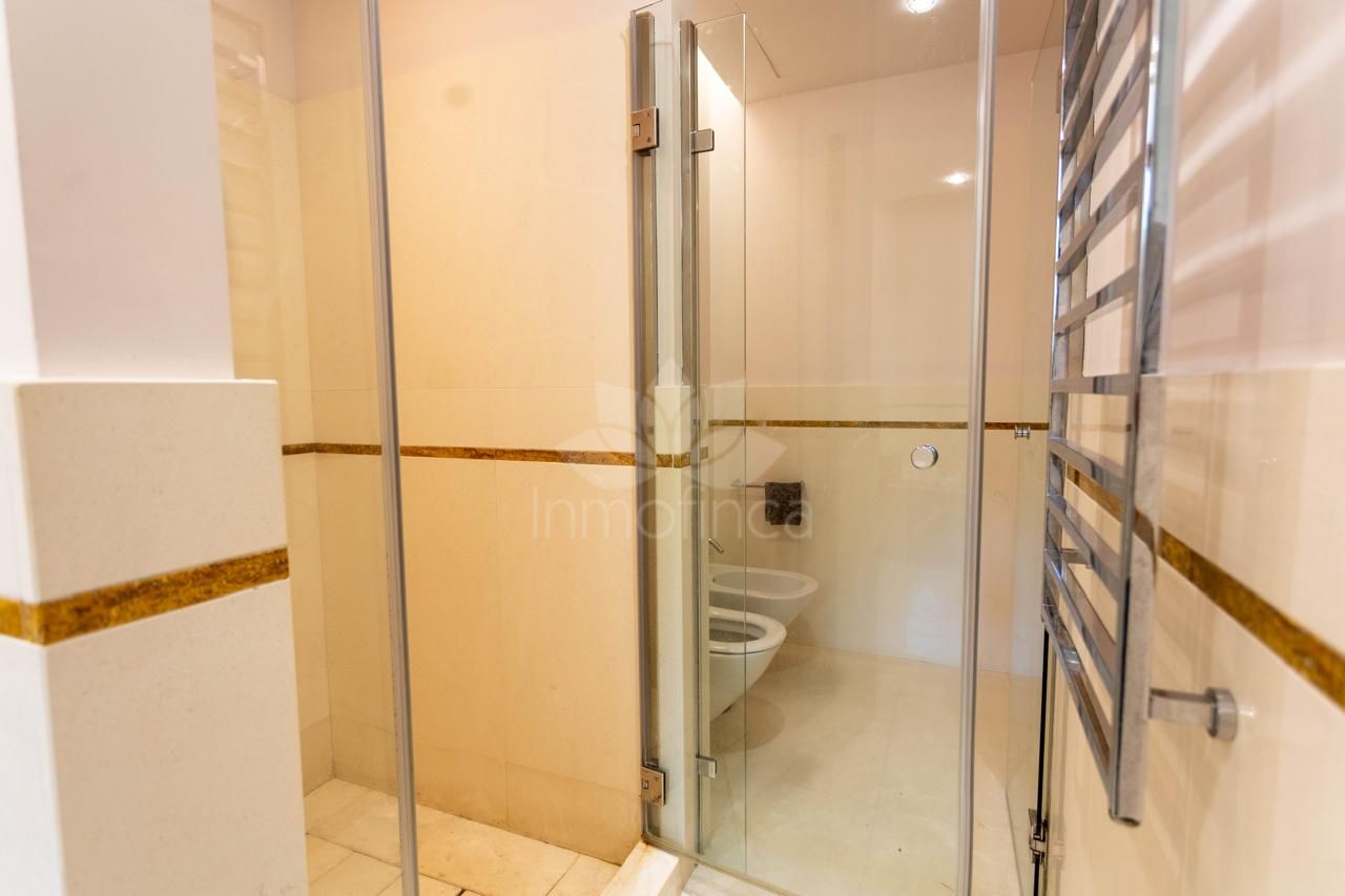 Villa Pareada en Meisho Hills, Marbella