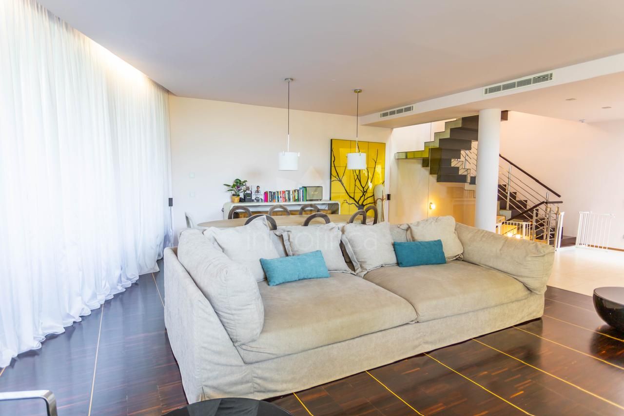 Villa Pareada en Meisho Hills, Marbella